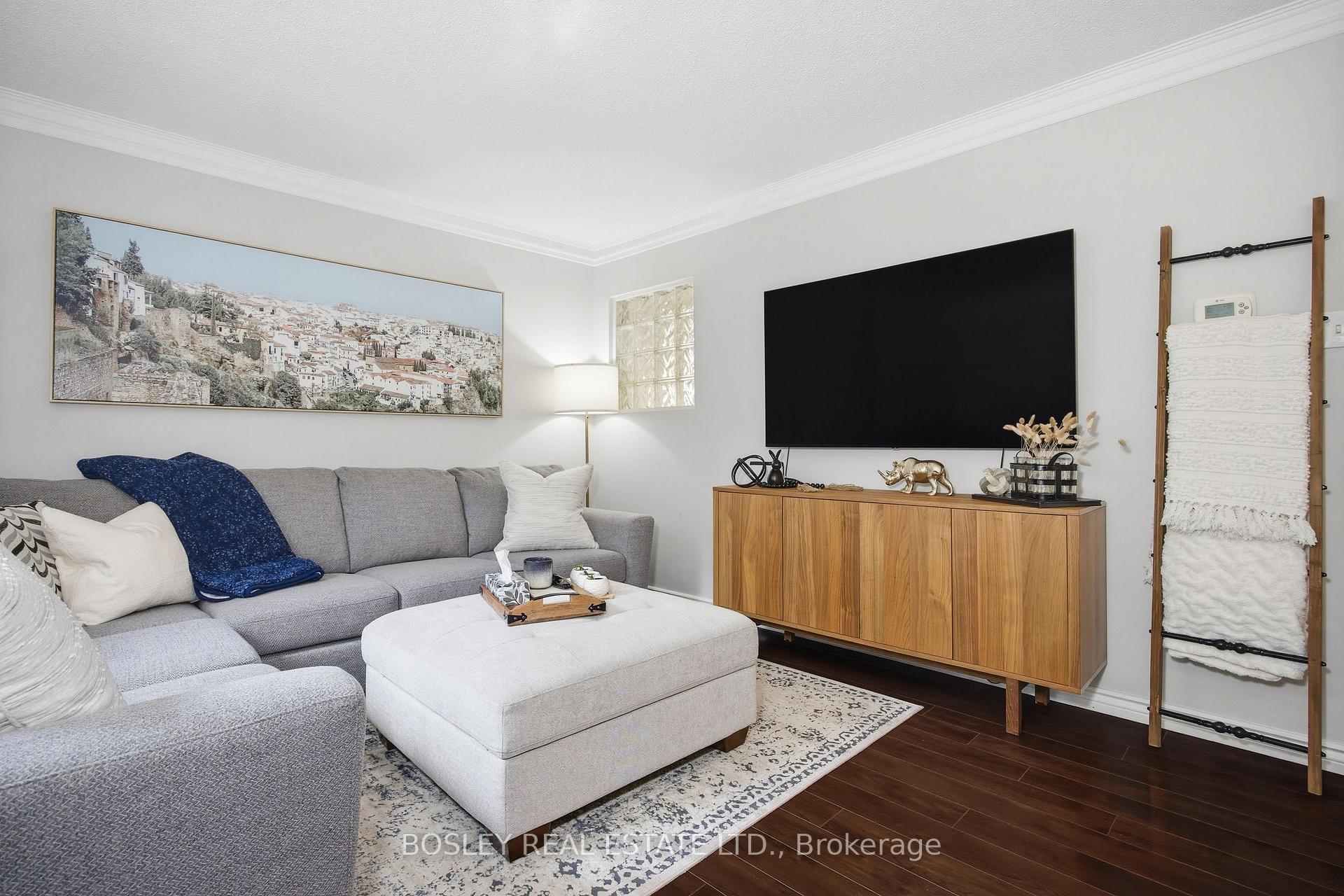 Photo 7 of 861 Traddles Avenue, Oshawa, Eastdale — HOMEH