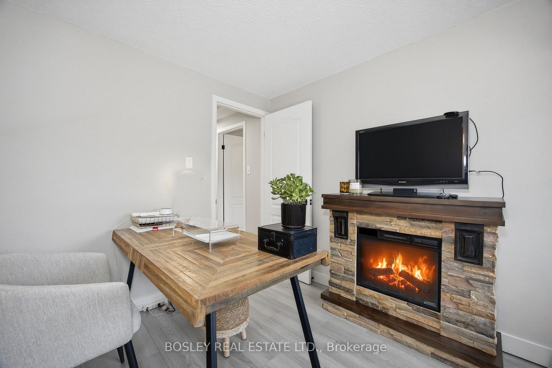 Photo 37 of 861 Traddles Avenue, Oshawa, Eastdale — HOMEH
