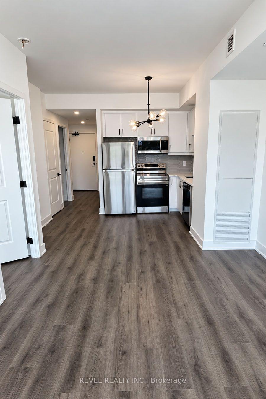Photo 8 of Unit 226, 575 Conklin Road, Brantford, Henderson-Sky Acres — HOMEH