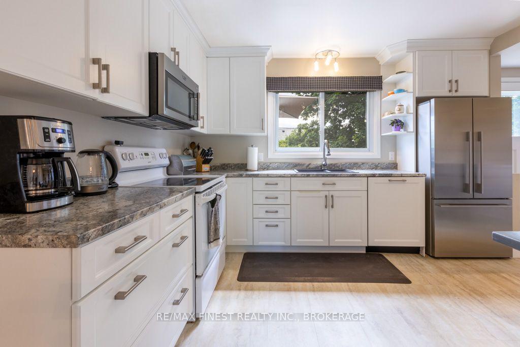 Photo 12 of 1043 Lincoln Drive, Kingston, South of Taylor-Kidd Blvd — HOMEH