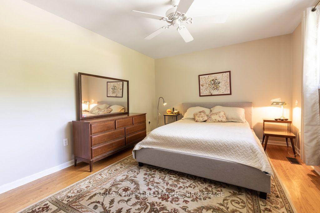 Photo 33 of 1043 Lincoln Drive, Kingston, South of Taylor-Kidd Blvd — HOMEH