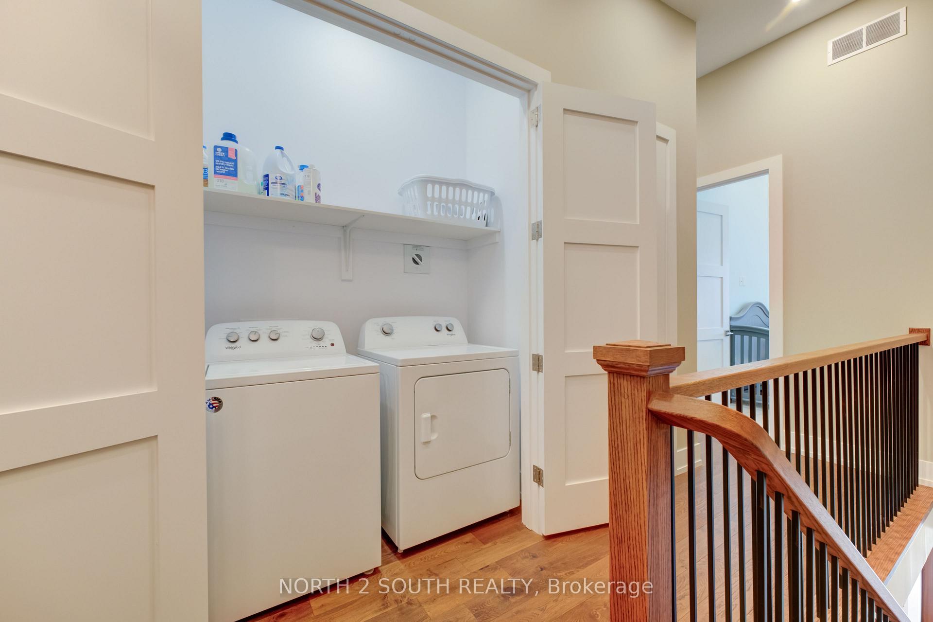Photo 32 of Unit B, 3 Spring Lane, Brantford, Holmedale — HOMEH