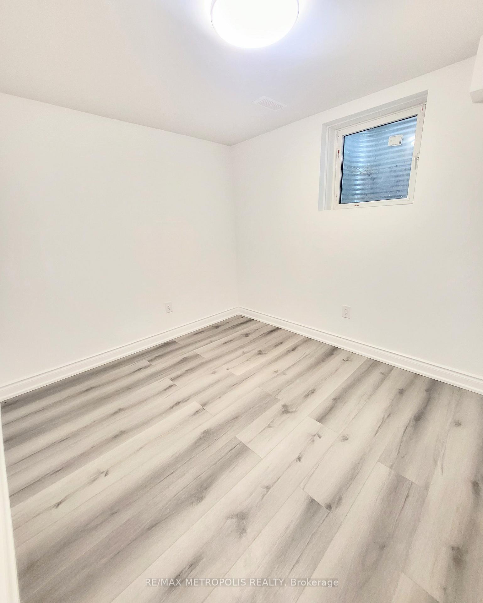 Photo 4 of Unit Bsmt, 40 Placentia Boulevard, Scarborough, Agincourt North — HOMEH