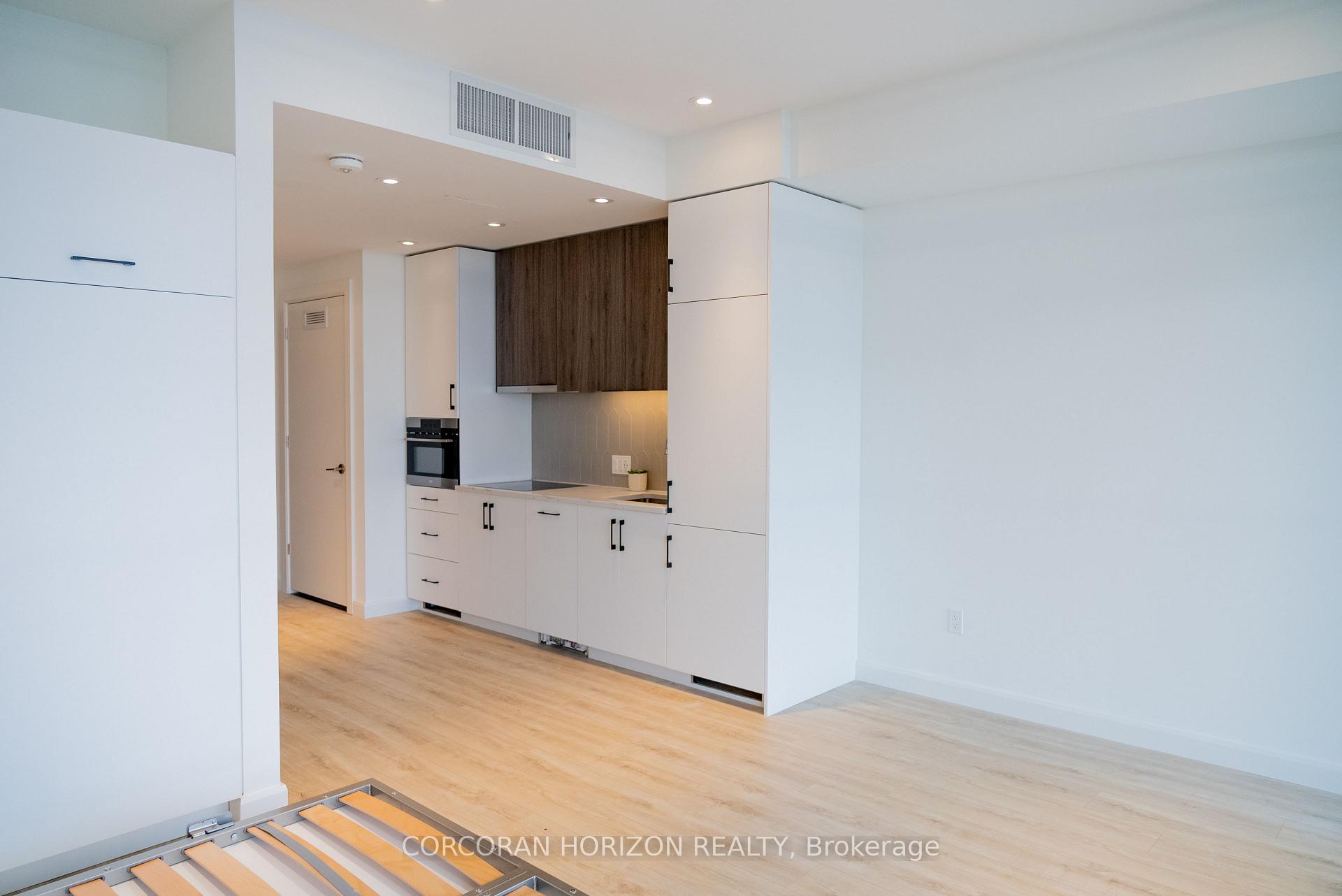 Photo 16 of Unit 1810, 741 King Street W, Waterloo, Beechwood/University — HOMEH