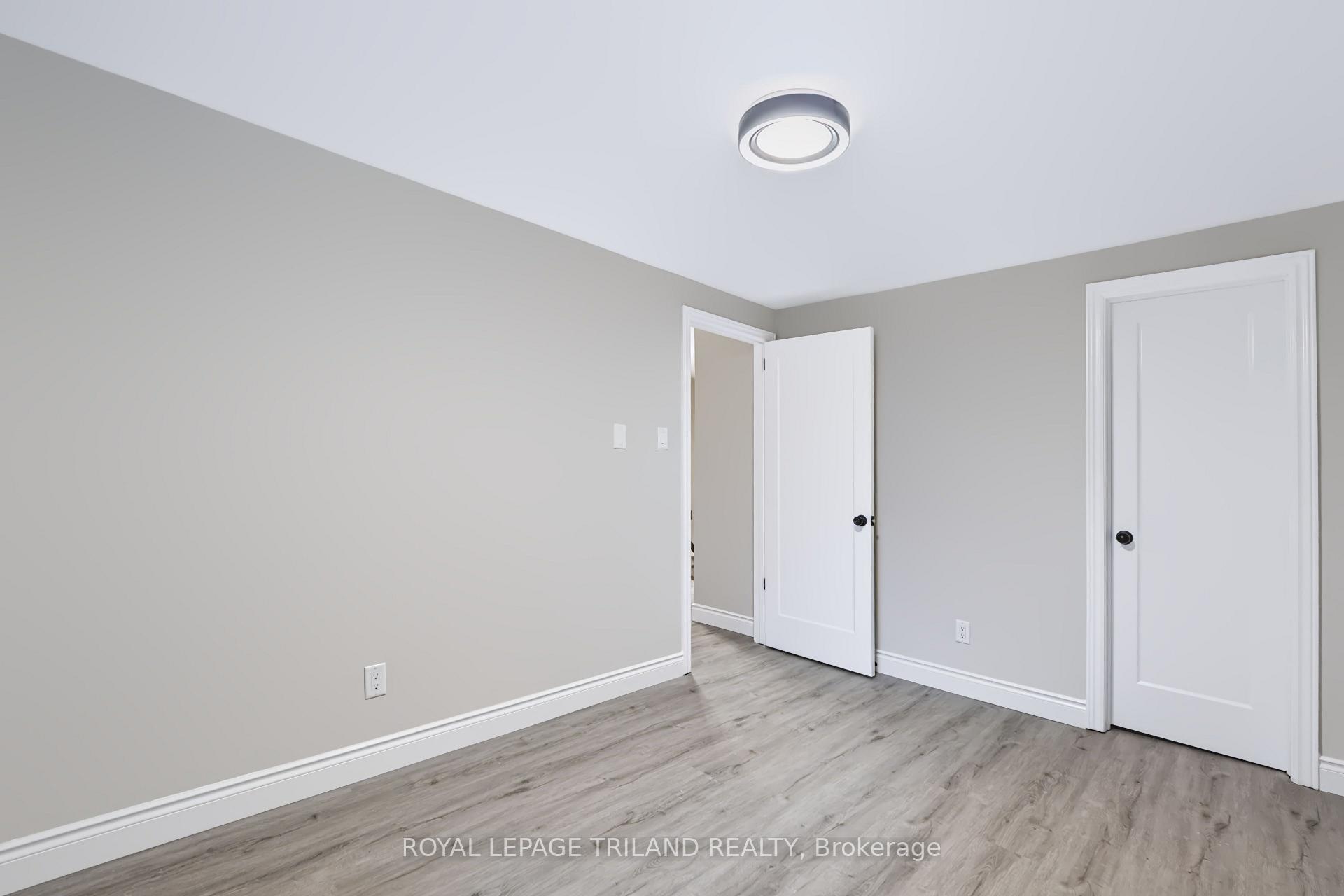Photo 22 of 55 Mohegan Crescent, London, East D — HOMEH