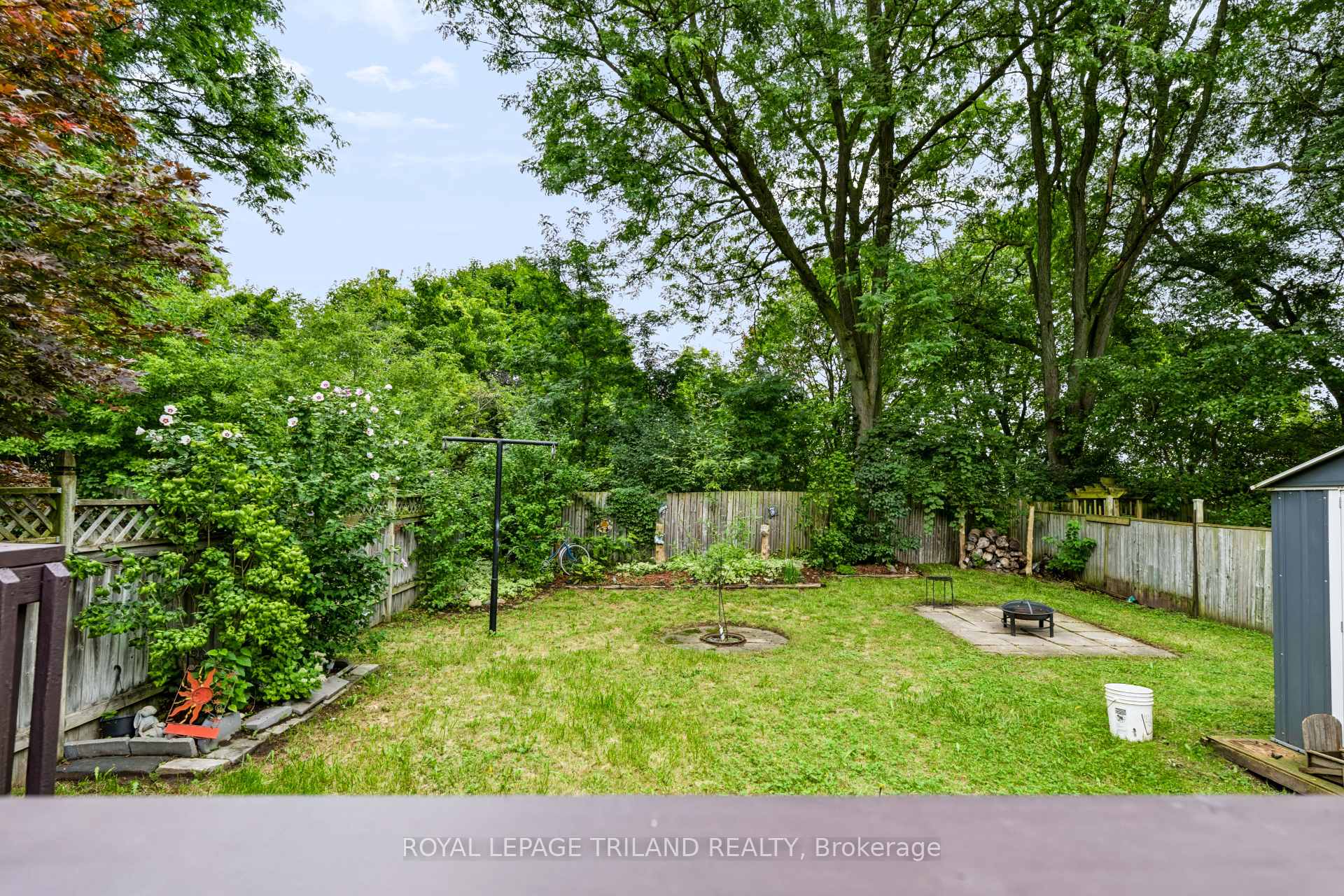 Photo 31 of 55 Mohegan Crescent, London, East D — HOMEH