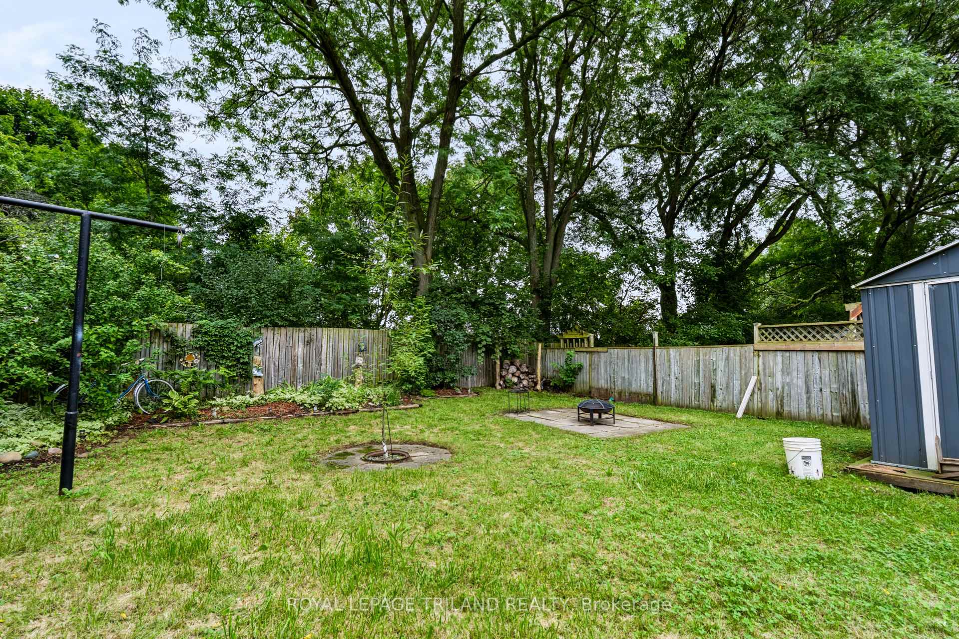 Photo 32 of 55 Mohegan Crescent, London, East D — HOMEH