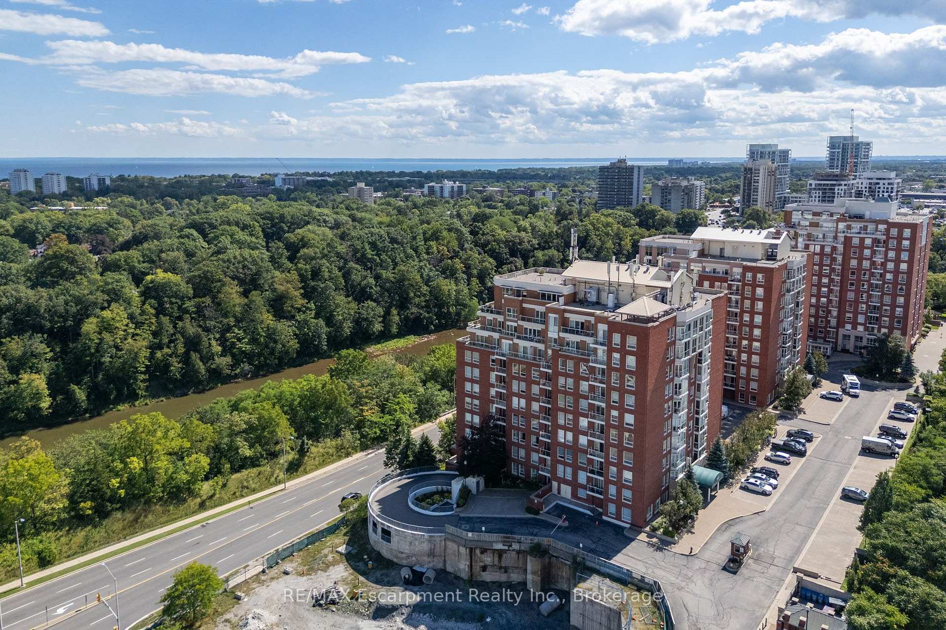 Photo 2 of Unit PH1, 60 Old Mill Road, Oakville, Old Oakville — HOMEH