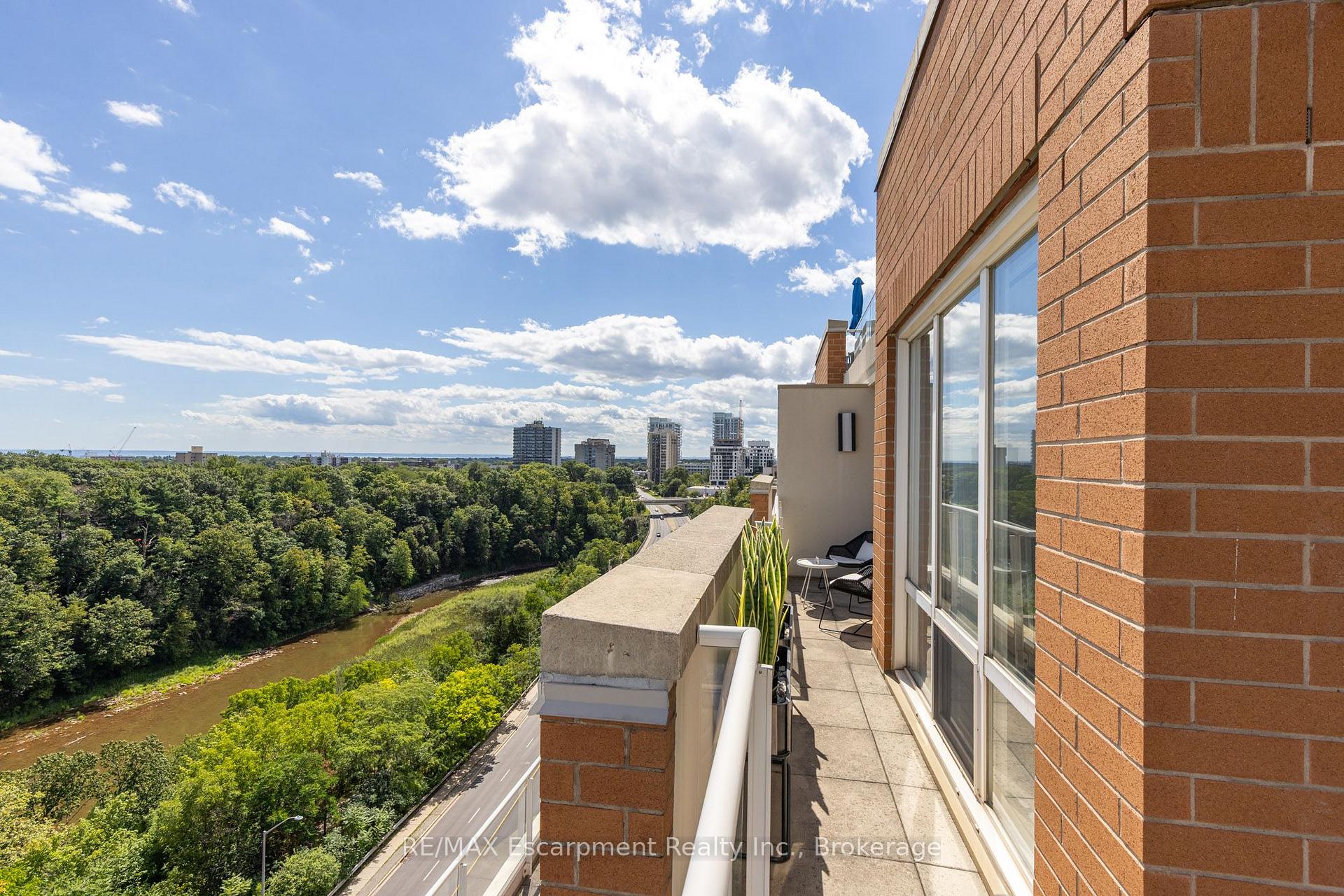 Photo 30 of Unit PH1, 60 Old Mill Road, Oakville, Old Oakville — HOMEH