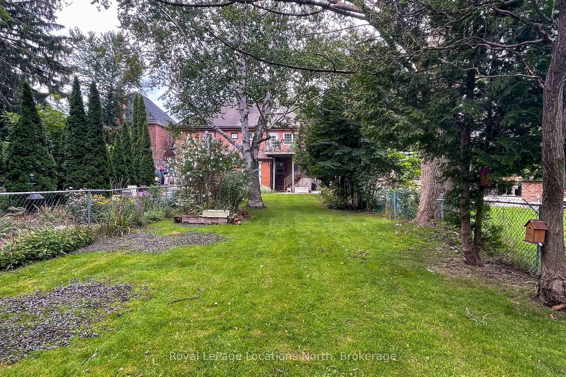 Photo 8 of 737 4th Avenue E, Owen Sound — HOMEH