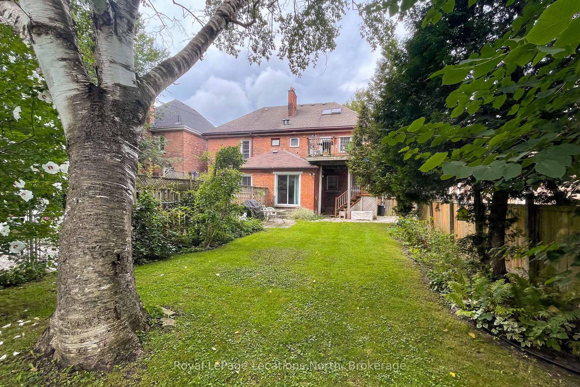 Photo 10 of 737 4th Avenue E, Owen Sound — HOMEH