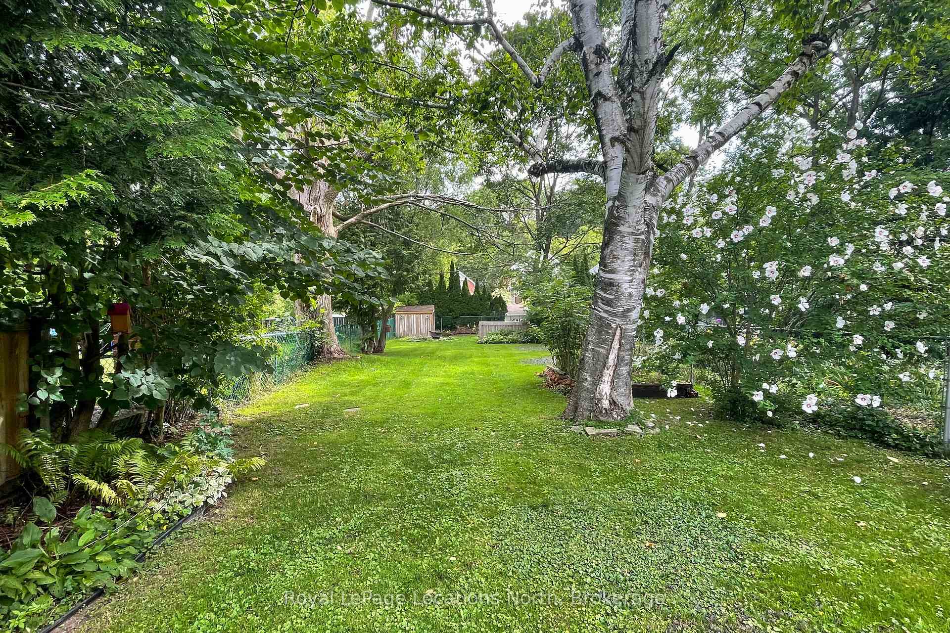 Photo 11 of 737 4th Avenue E, Owen Sound — HOMEH