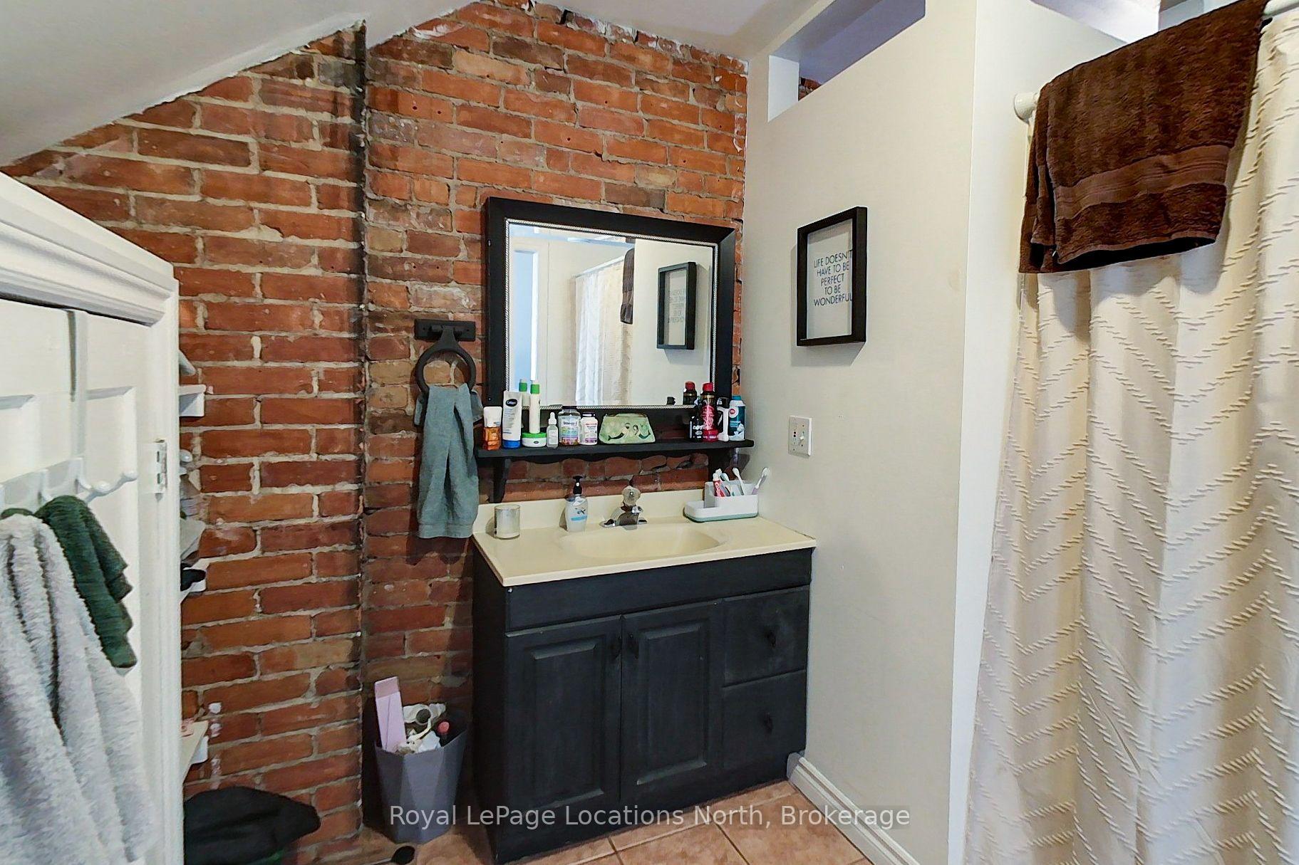 Photo 33 of 737 4th Avenue E, Owen Sound — HOMEH