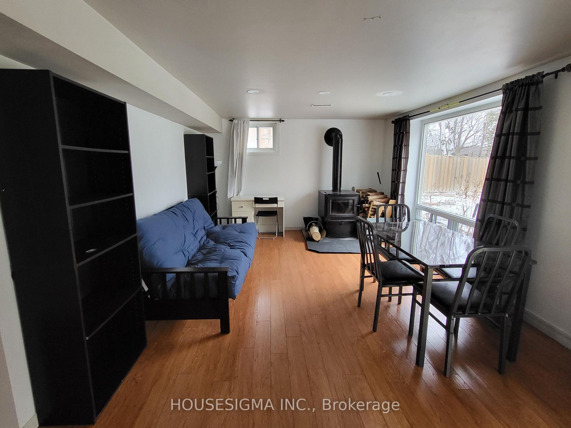 Photo 3 of Unit Lower, 79 Weir Crescent, Scarborough, West Hill — HOMEH