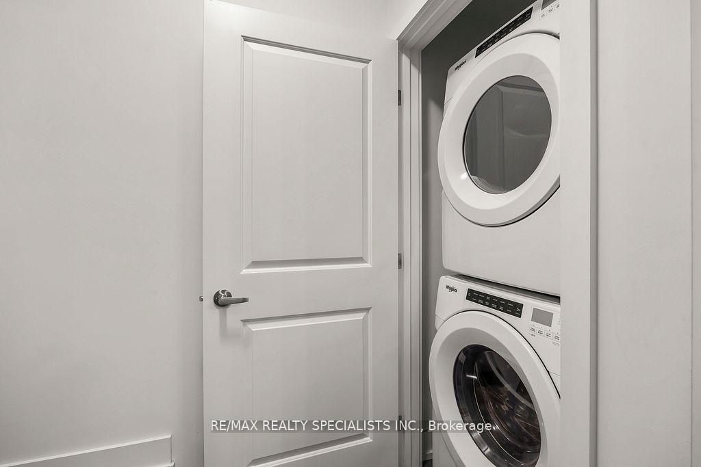 Photo 17 of Unit 2, 261 Skinner Road, Hamilton, Waterdown — HOMEH