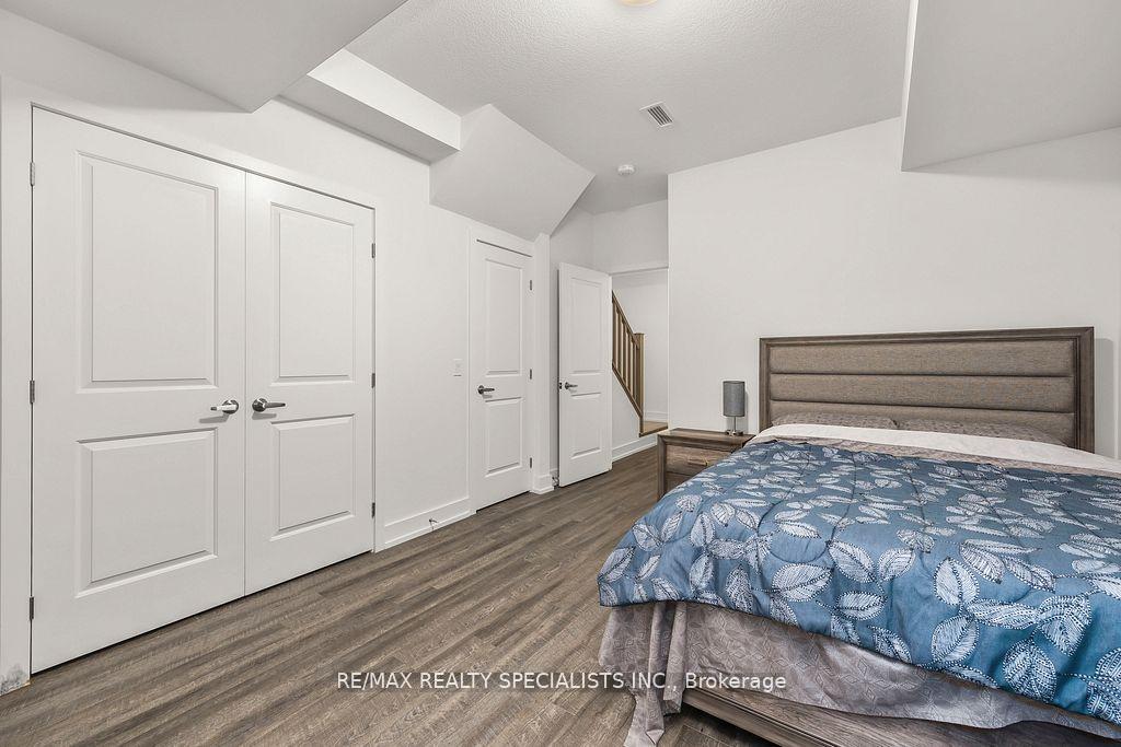 Photo 20 of Unit 2, 261 Skinner Road, Hamilton, Waterdown — HOMEH