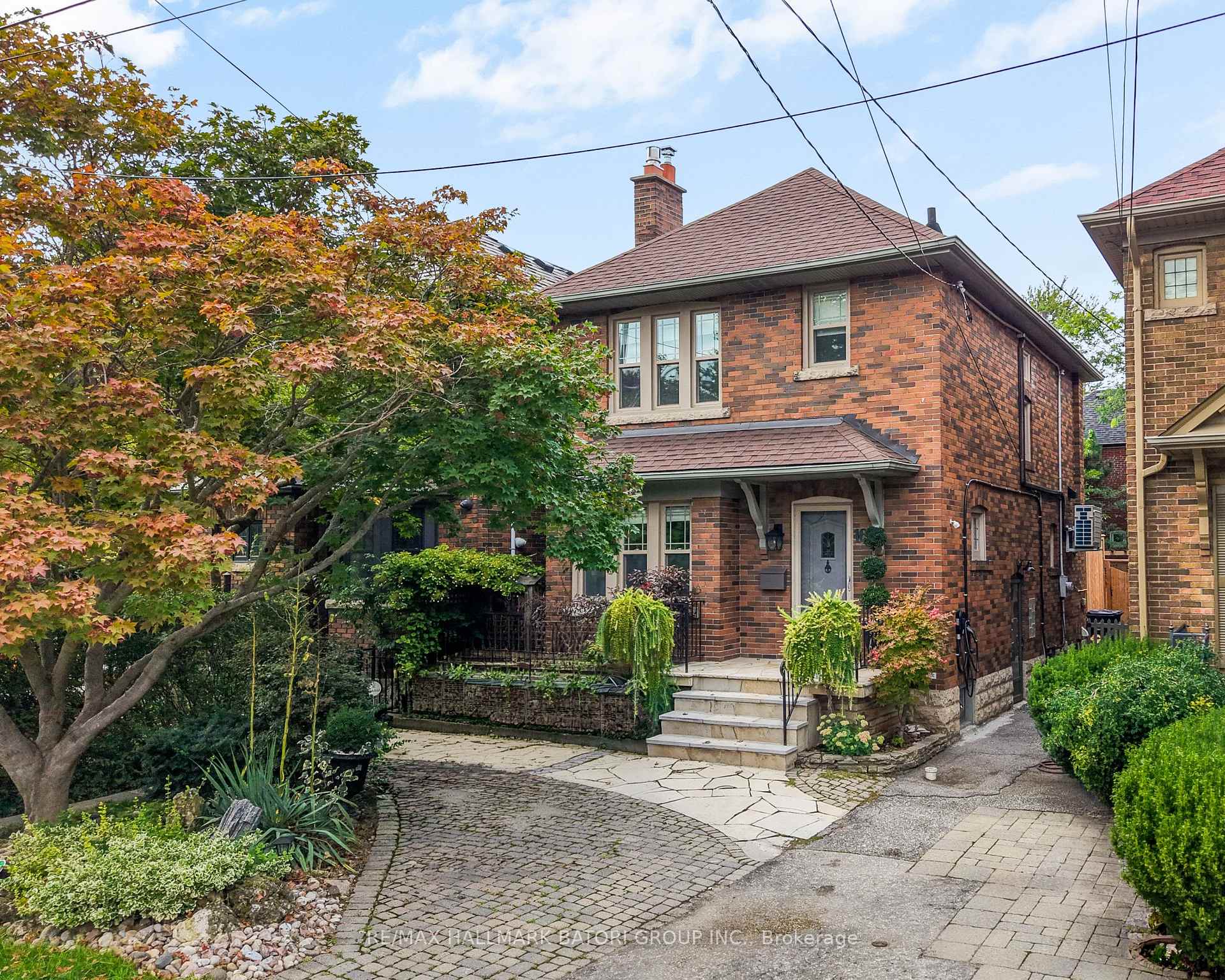 Photo 1 of 166 Old Orchard Grove, Toronto, Lawrence Park North — HOMEH