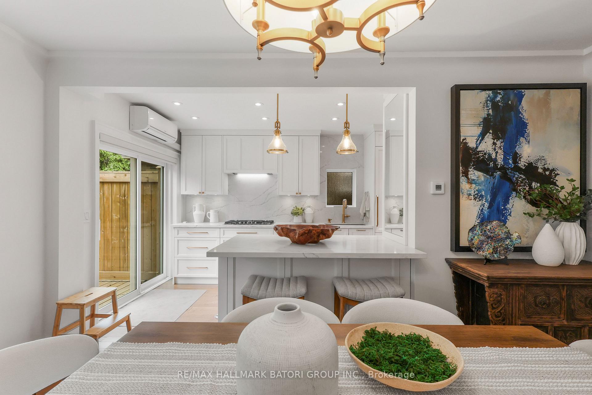 Photo 6 of 166 Old Orchard Grove, Toronto, Lawrence Park North — HOMEH