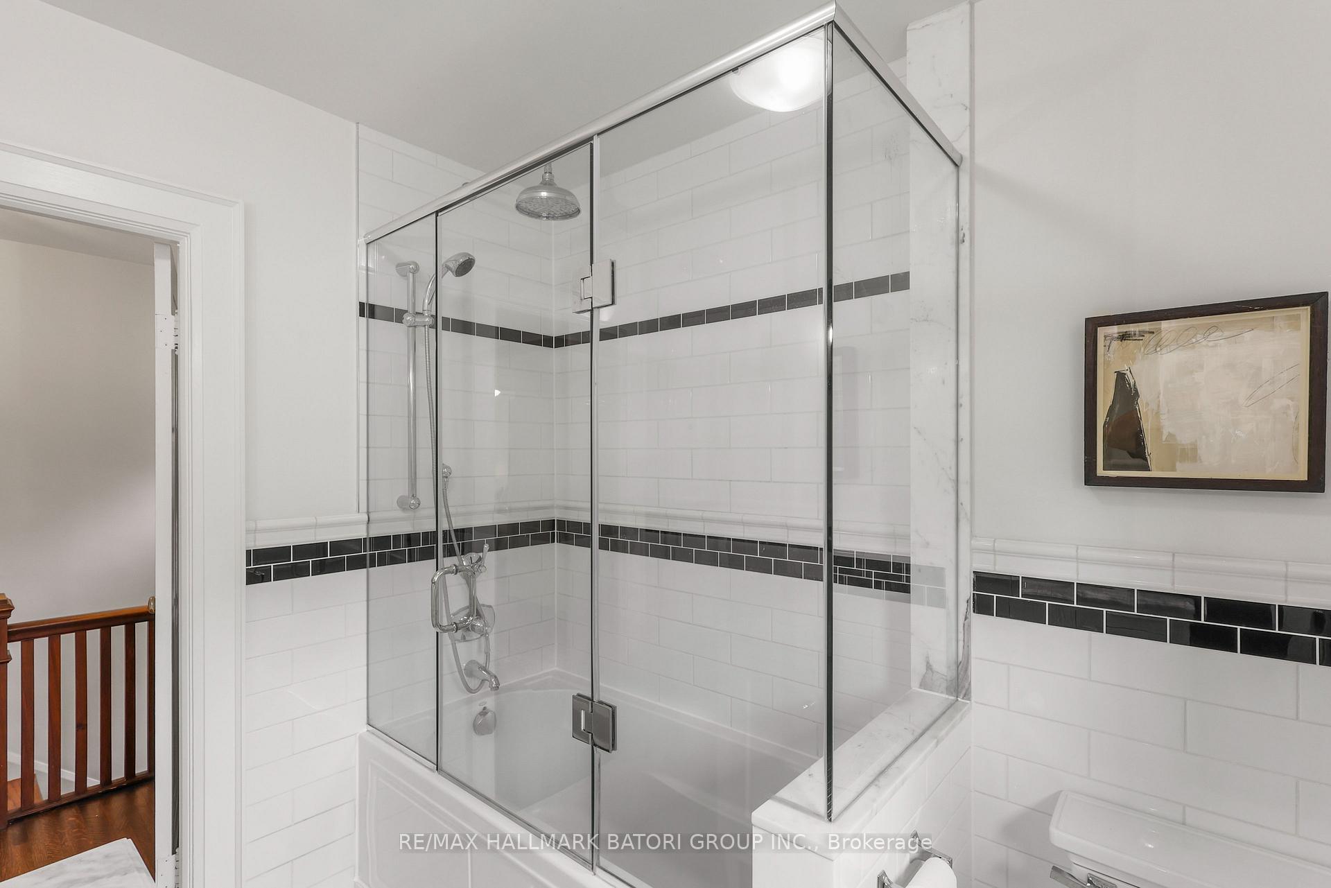 Photo 19 of 166 Old Orchard Grove, Toronto, Lawrence Park North — HOMEH