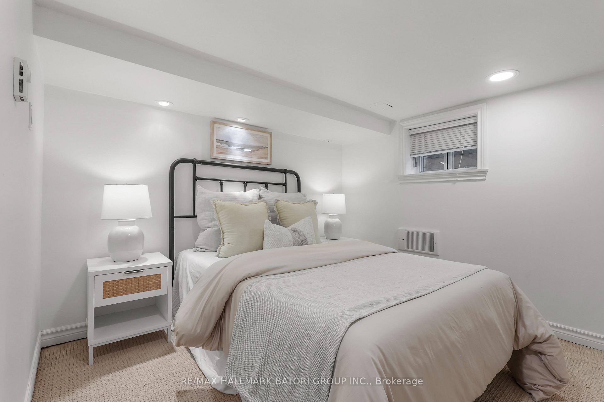 Photo 22 of 166 Old Orchard Grove, Toronto, Lawrence Park North — HOMEH