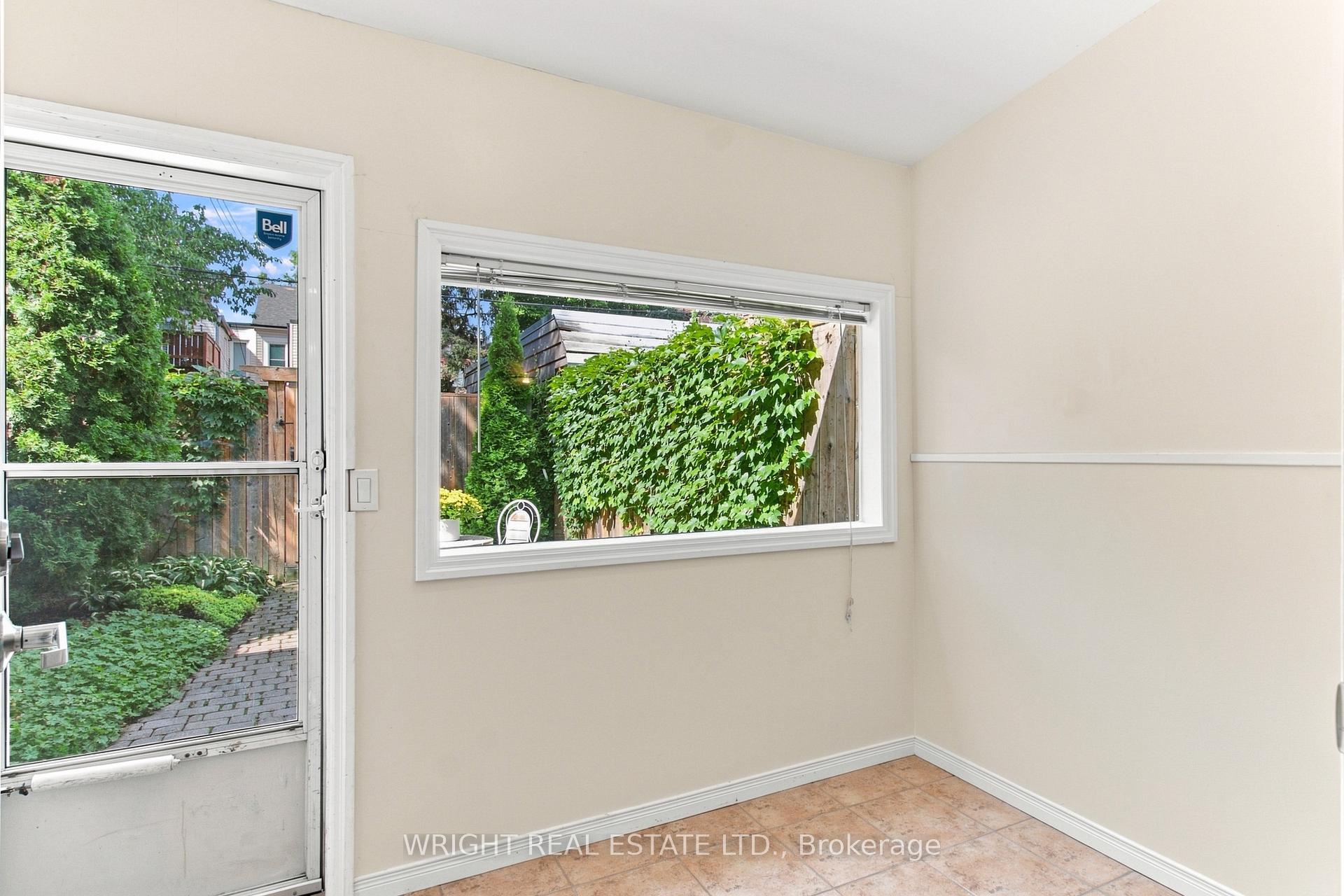Photo 14 of 276 Robert Street, Toronto, University — HOMEH