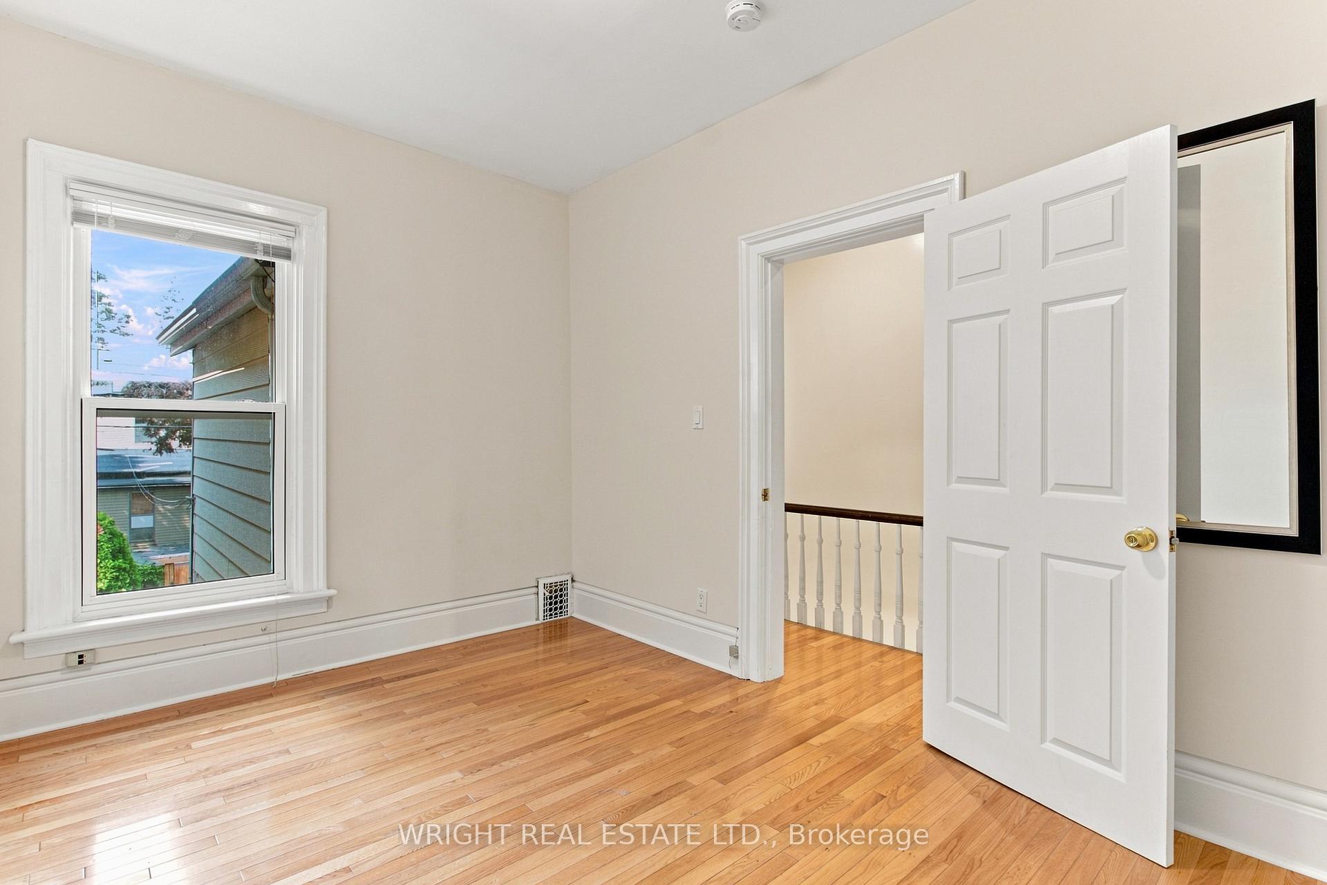 Photo 25 of 276 Robert Street, Toronto, University — HOMEH