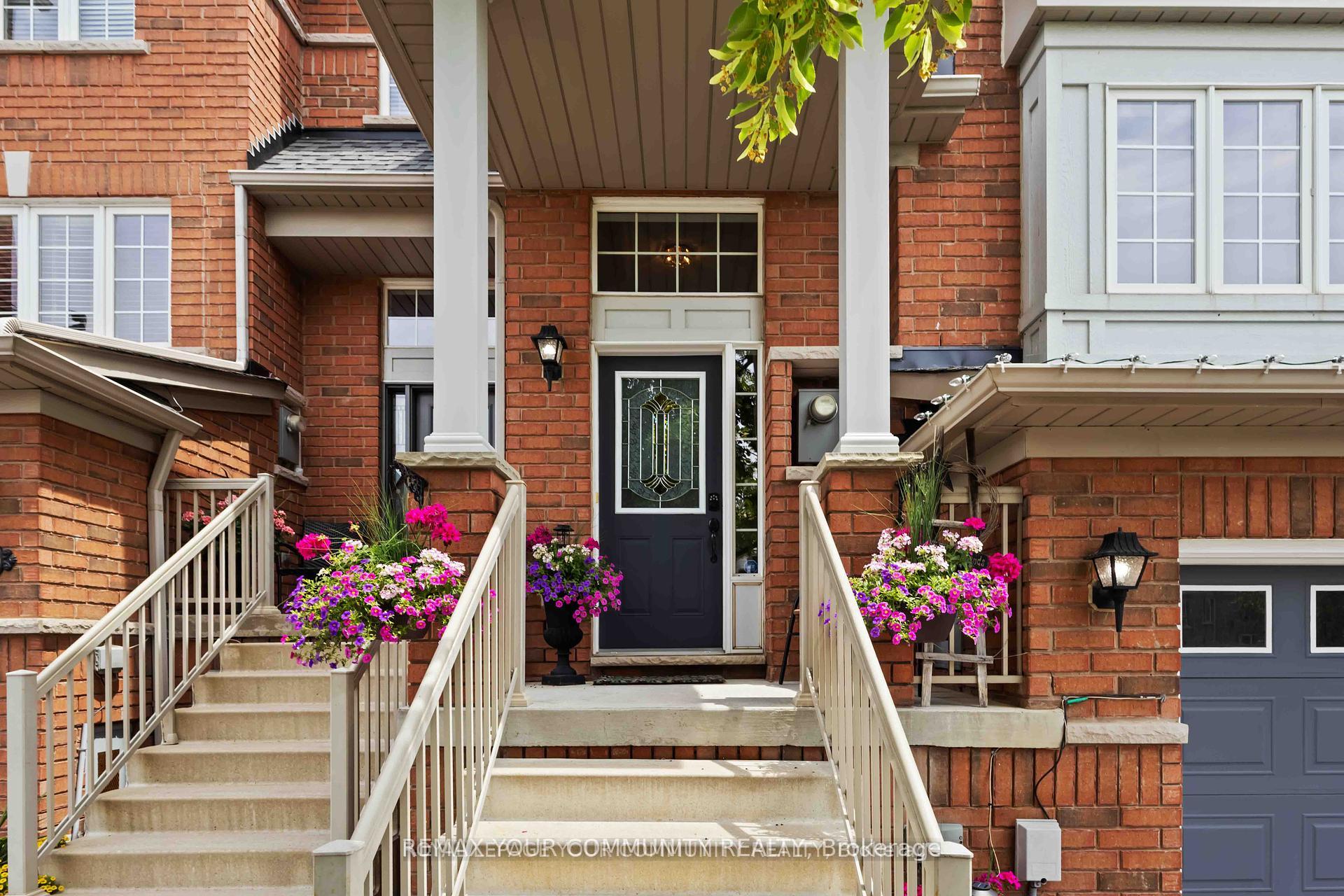 Photo 2 of 49 Latchford Way, Whitby, Pringle Creek — HOMEH