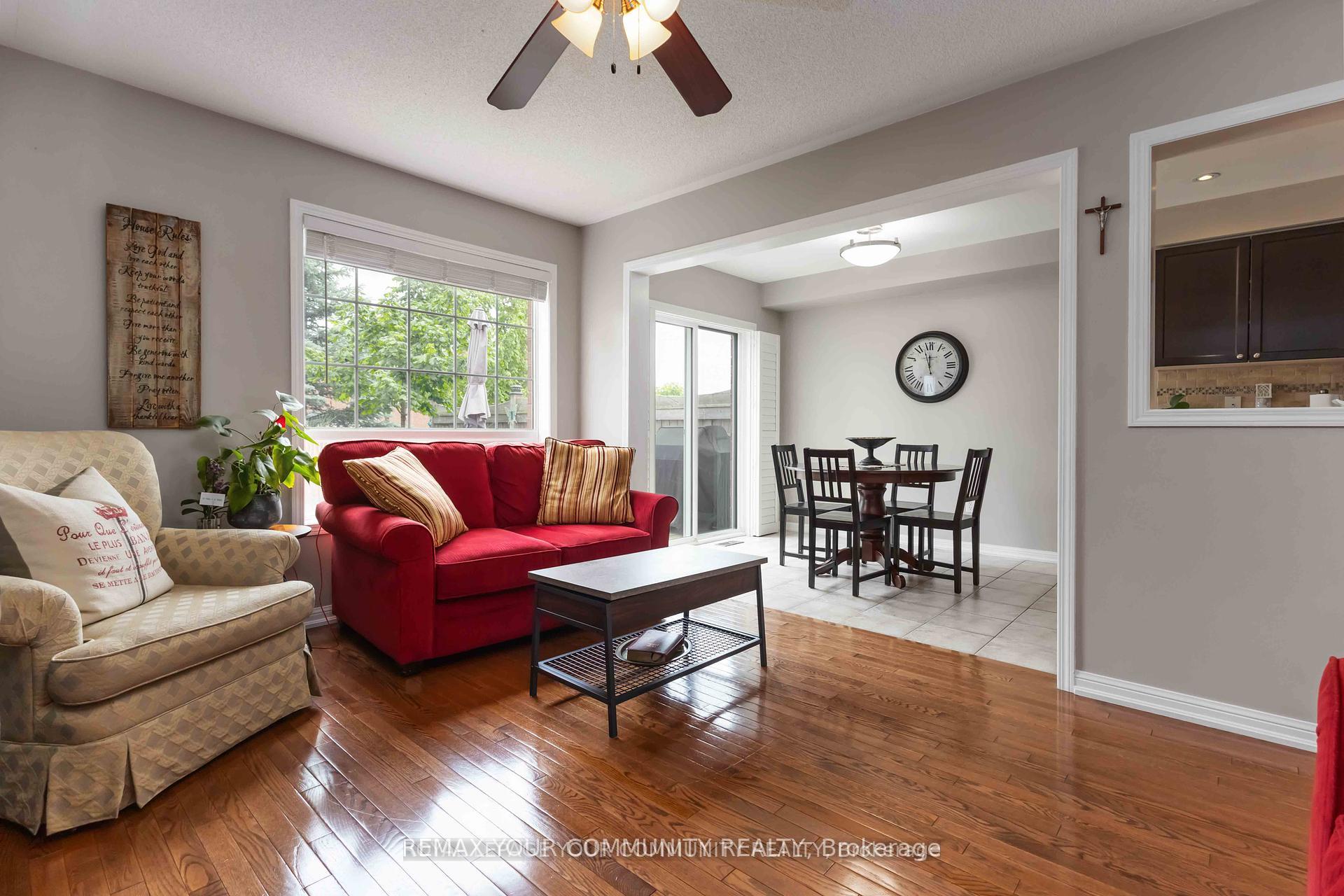 Photo 4 of 49 Latchford Way, Whitby, Pringle Creek — HOMEH