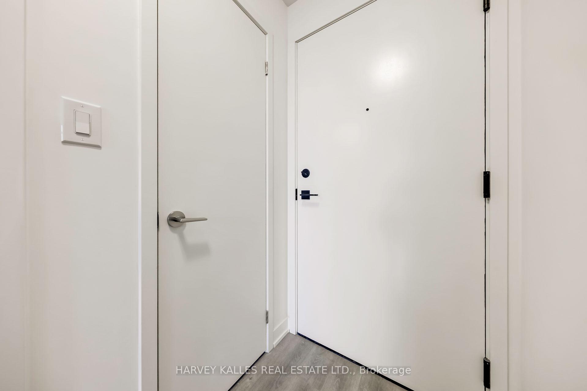 Photo 5 of Unit 1006, 8119 Birchmount Road, Markham, Unionville — HOMEH