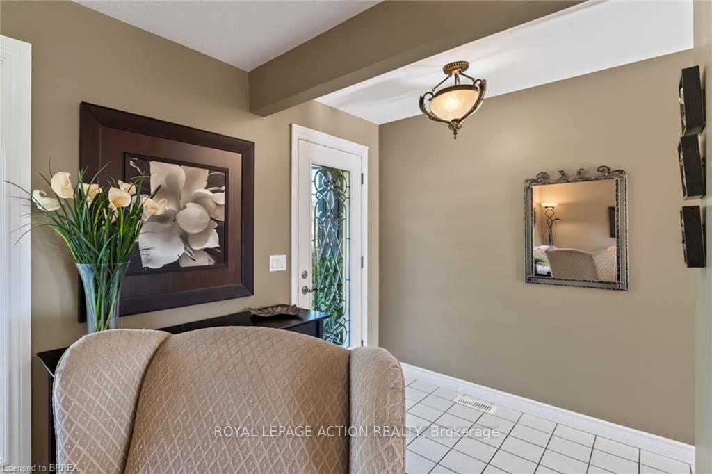 Photo 4 of 38 Davern Road, Brantford, Empire South — HOMEH