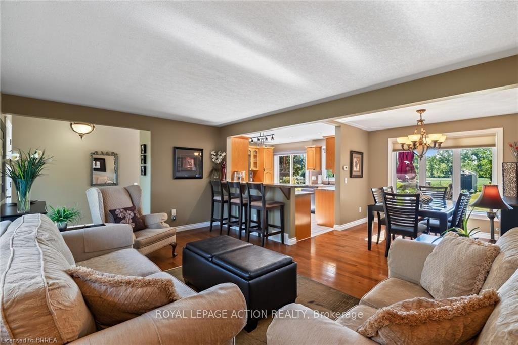 Photo 8 of 38 Davern Road, Brantford, Empire South — HOMEH