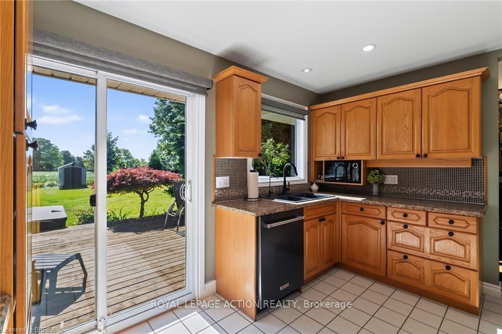 Photo 13 of 38 Davern Road, Brantford, Empire South — HOMEH