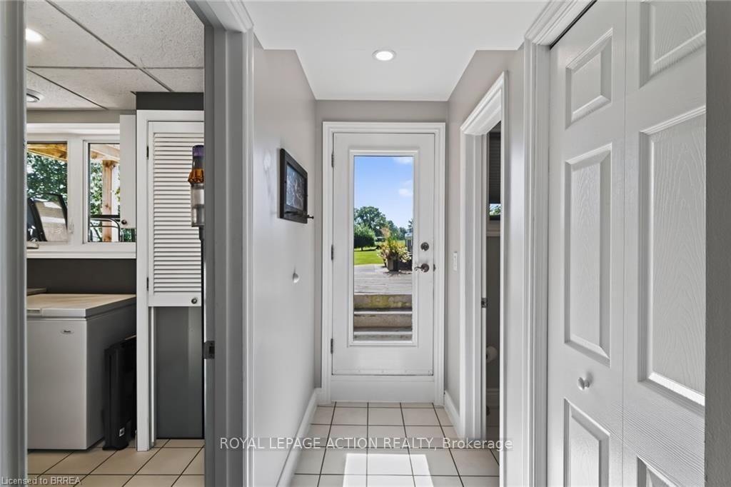 Photo 25 of 38 Davern Road, Brantford, Empire South — HOMEH