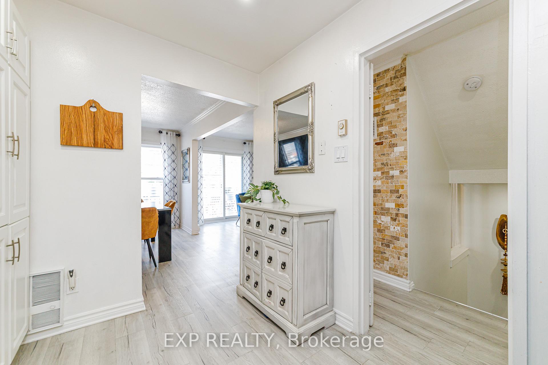 Photo 9 of Unit 134, 3445 Uplands Drive, Ottawa, Hunt Club — HOMEH