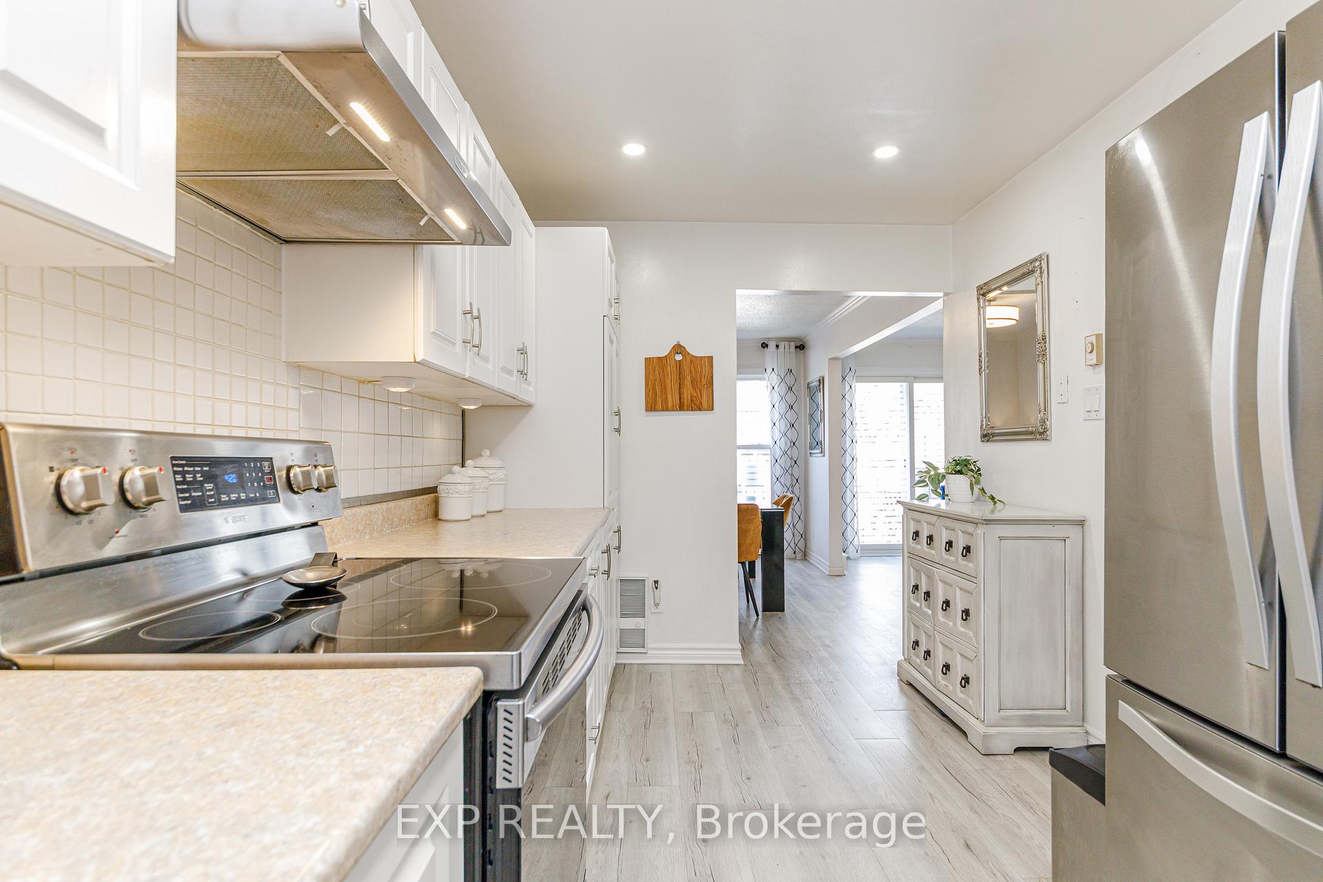 Photo 10 of Unit 134, 3445 Uplands Drive, Ottawa, Hunt Club — HOMEH