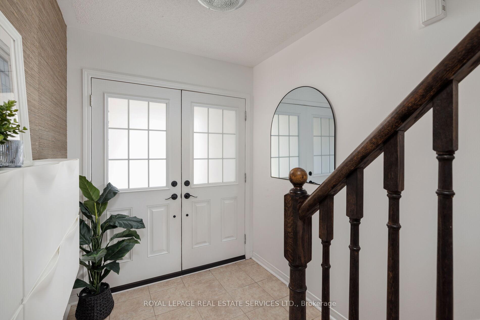 Photo 5 of Unit 20, 4823 Thomas Alton Boulevard, Burlington, Alton — HOMEH