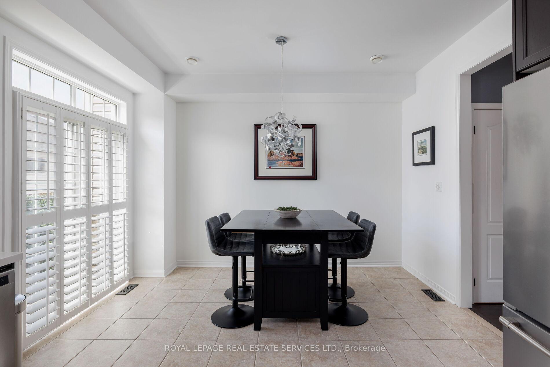 Photo 25 of Unit 20, 4823 Thomas Alton Boulevard, Burlington, Alton — HOMEH