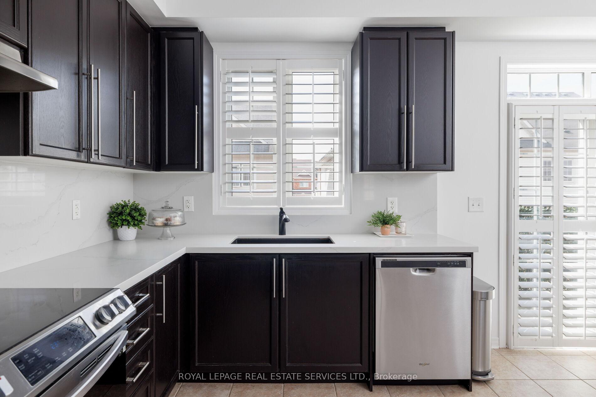 Photo 27 of Unit 20, 4823 Thomas Alton Boulevard, Burlington, Alton — HOMEH