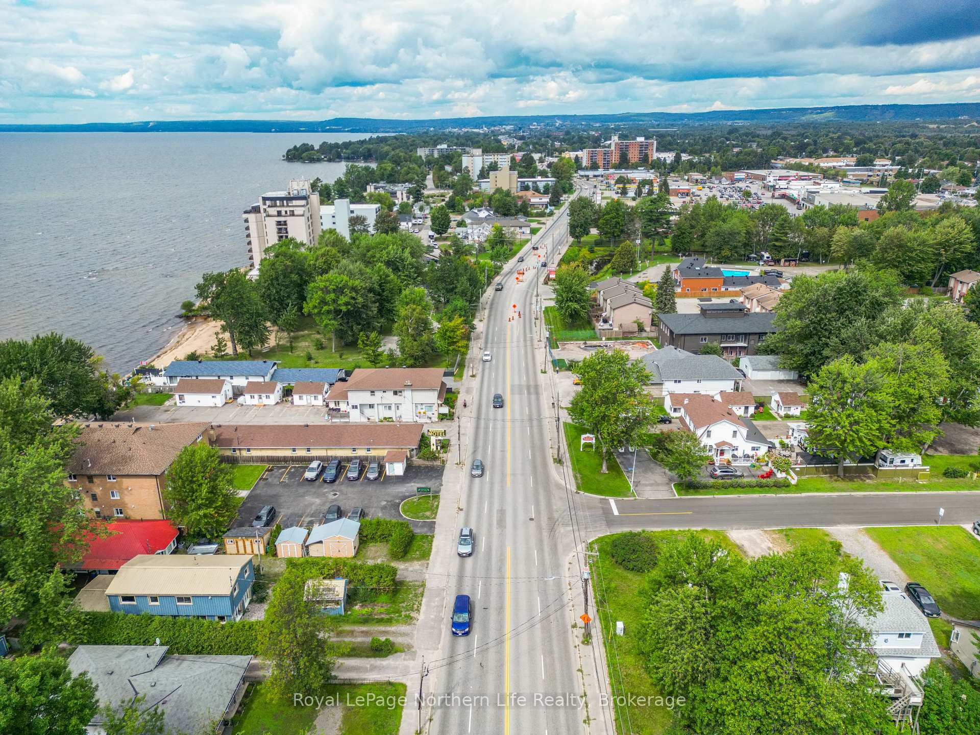 Photo 35 of Unit 301, 469 Lakeshore Drive, North Bay, Ferris — HOMEH