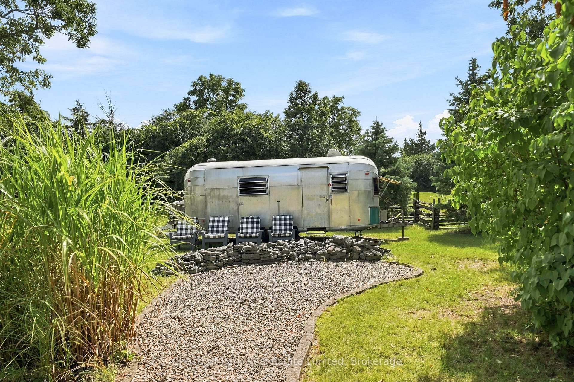 Photo 33 of 4786 County Road 1, Prince Edward County, Hillier Ward — HOMEH