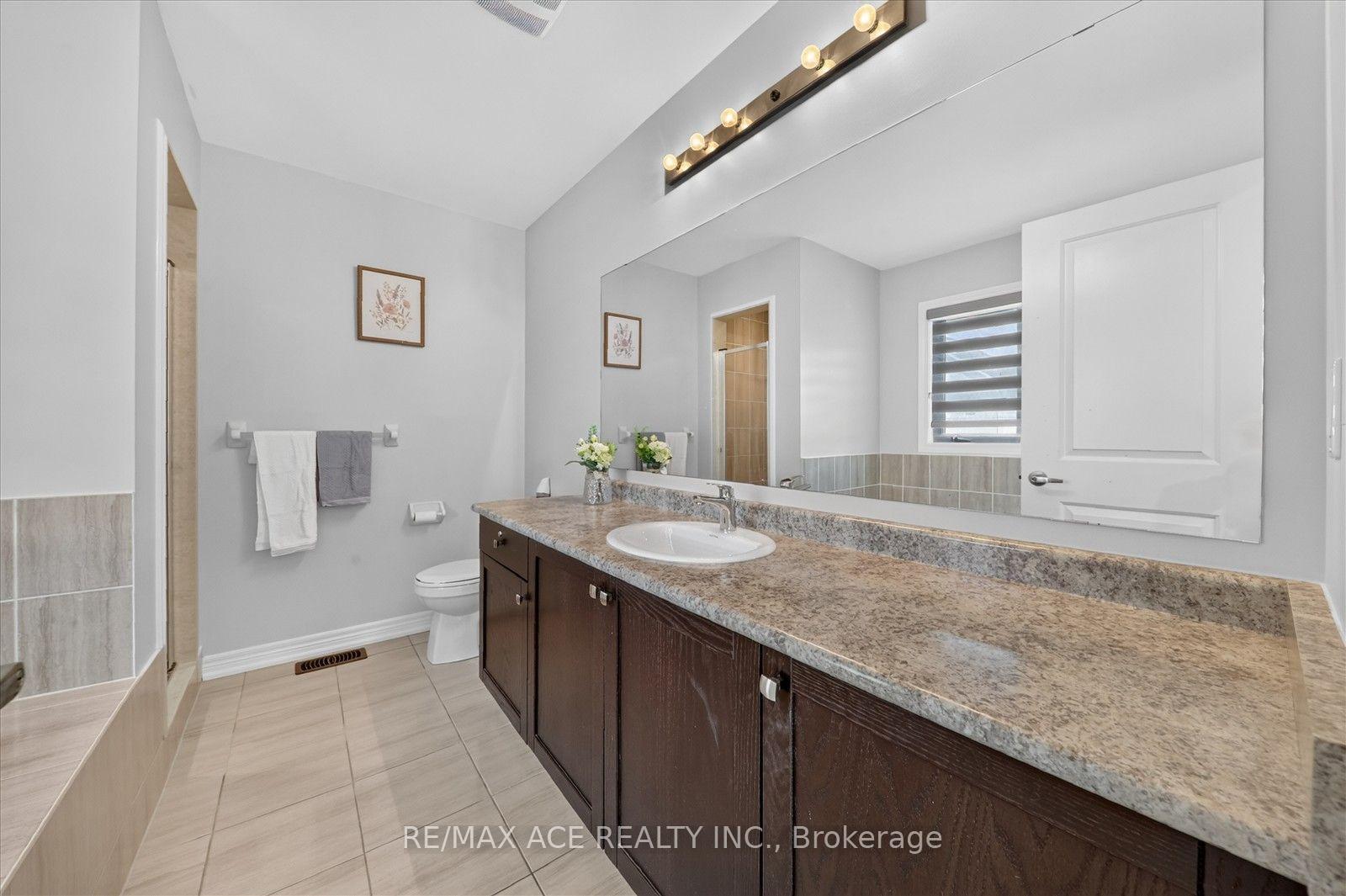 Photo 63 of 10 Gusul Avenue, Clarington, Newcastle — HOMEH