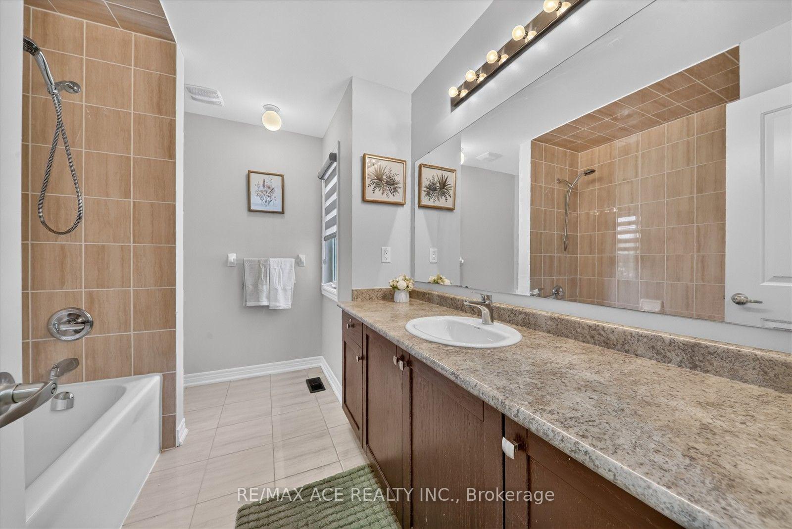 Photo 75 of 10 Gusul Avenue, Clarington, Newcastle — HOMEH