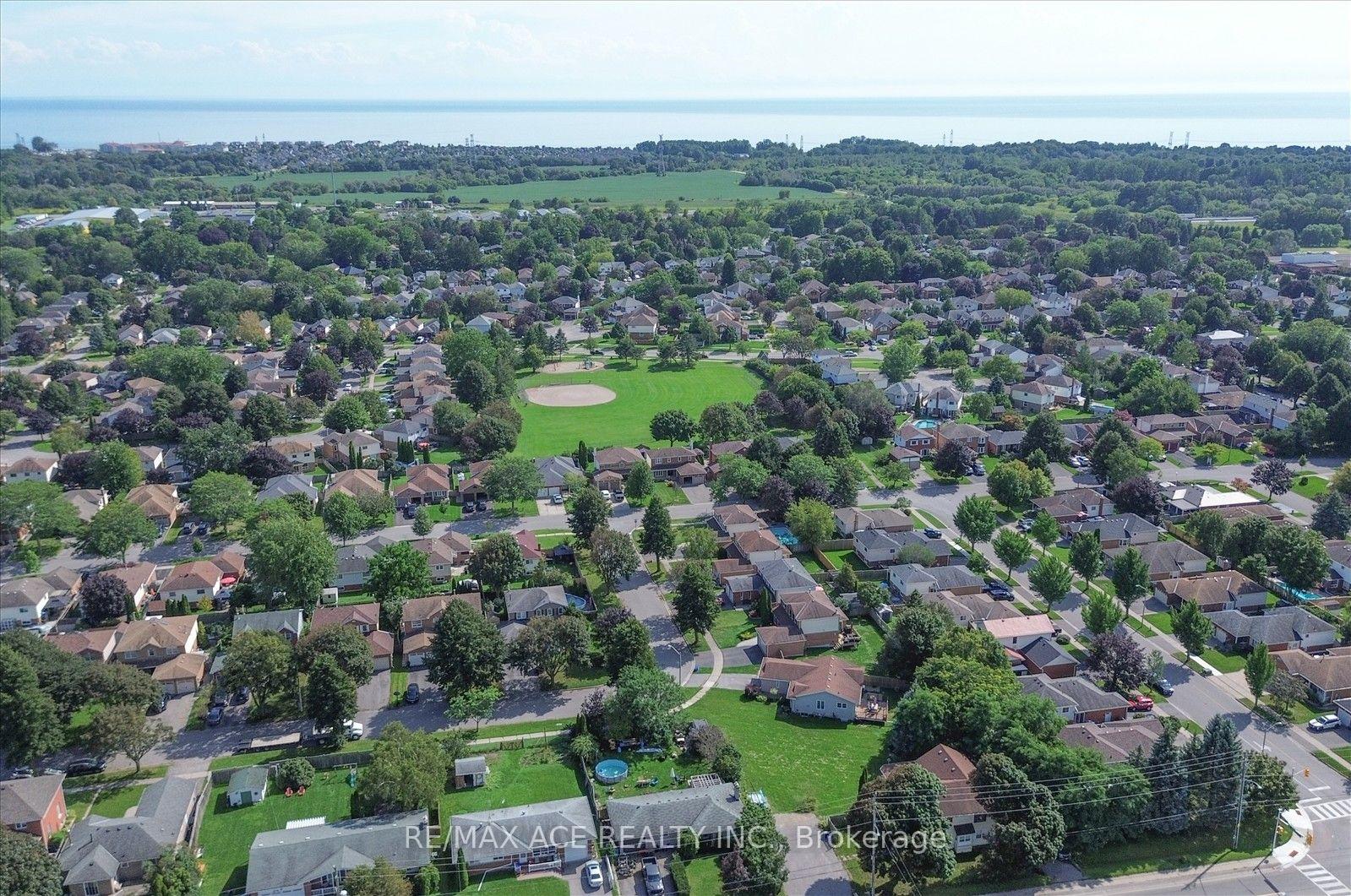Photo 93 of 10 Gusul Avenue, Clarington, Newcastle — HOMEH