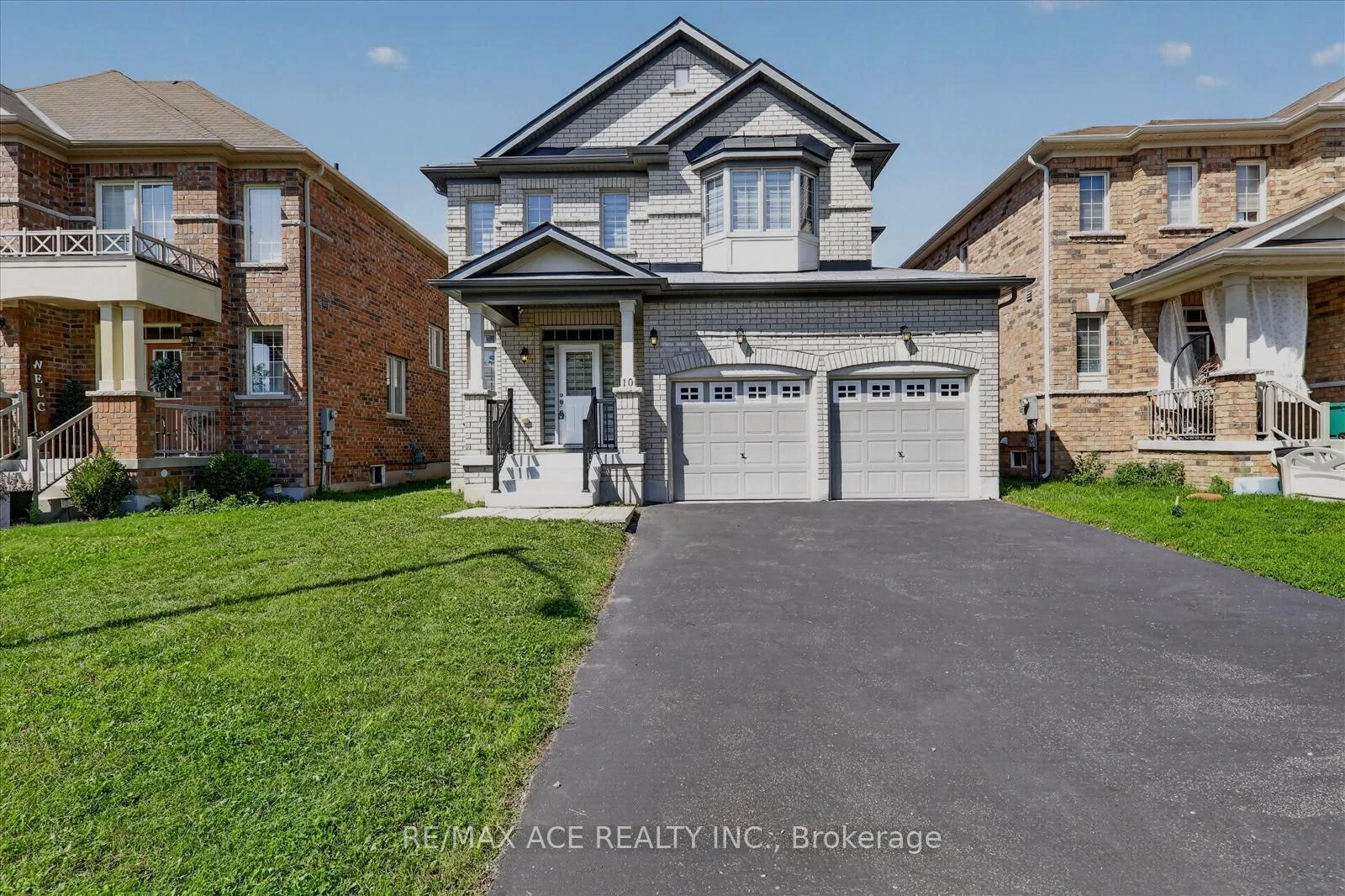 Photo 5 of 10 Gusul Avenue, Clarington, Newcastle — HOMEH
