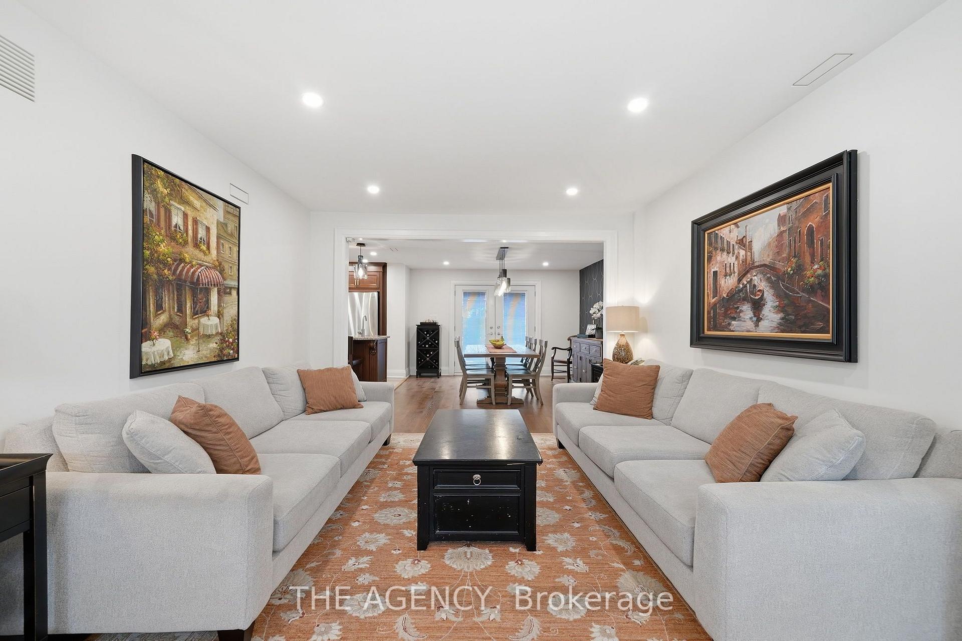 Photo 5 of 42 Berl Avenue, Etobicoke, Stonegate-Queensway — HOMEH