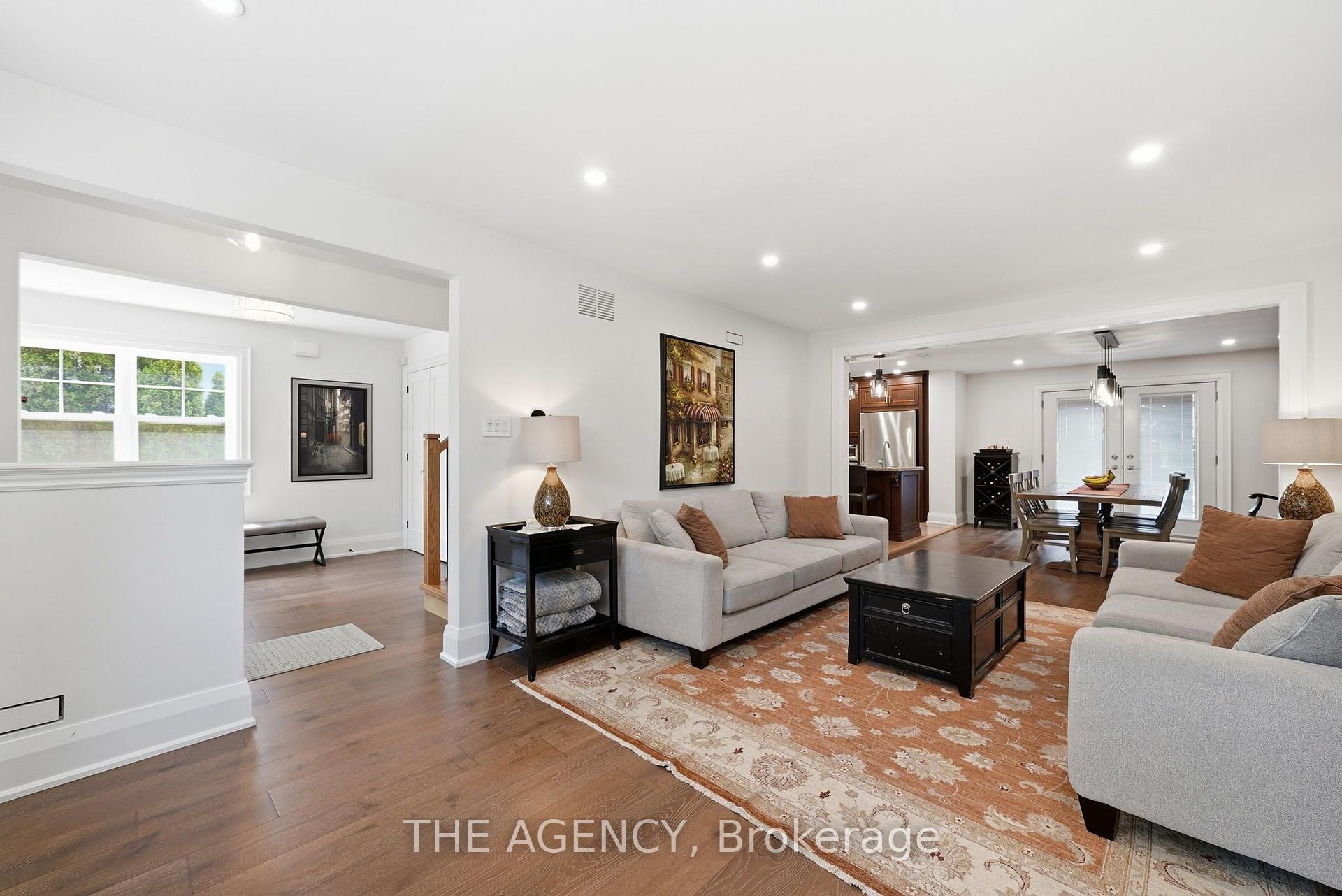 Photo 6 of 42 Berl Avenue, Etobicoke, Stonegate-Queensway — HOMEH