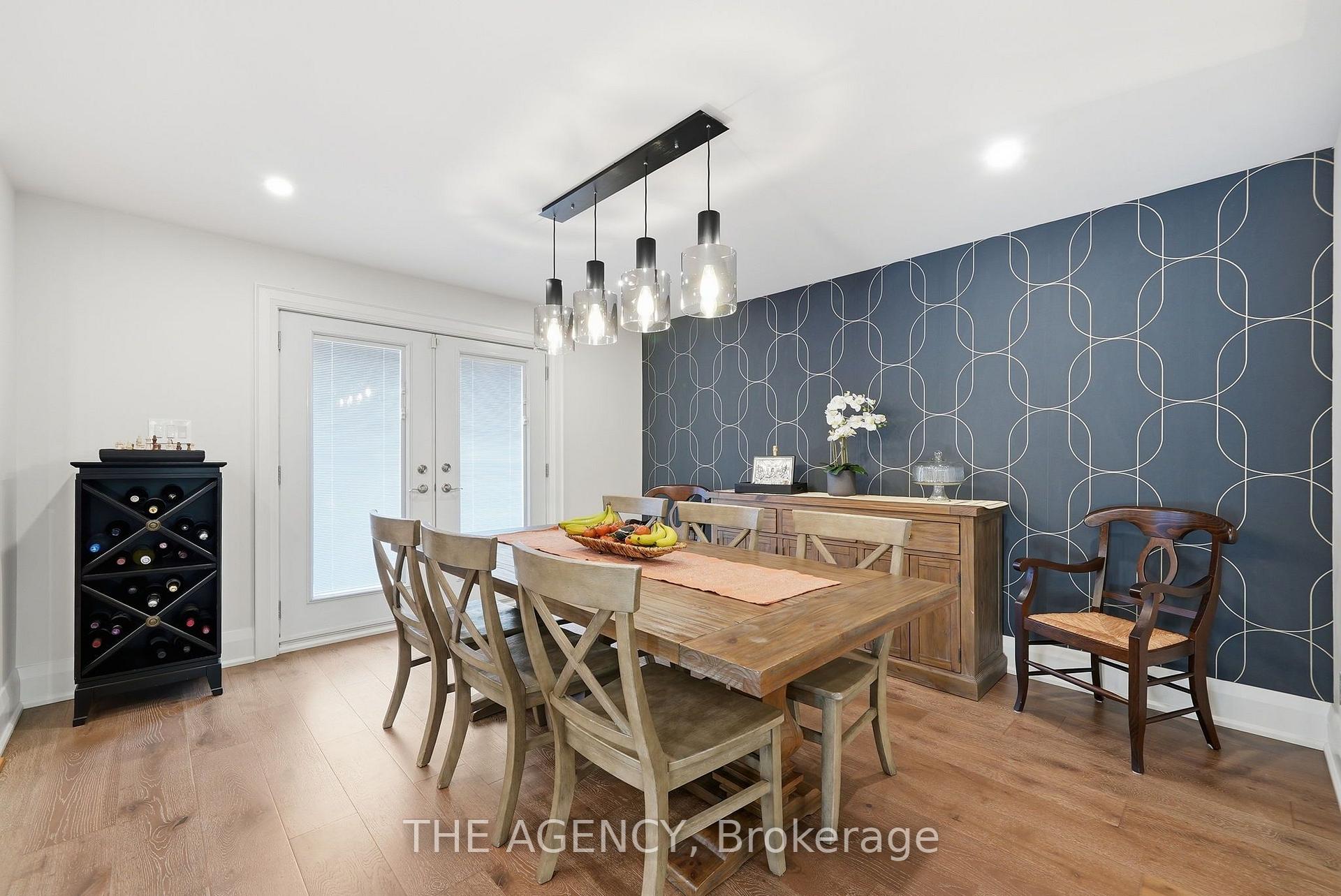 Photo 8 of 42 Berl Avenue, Etobicoke, Stonegate-Queensway — HOMEH