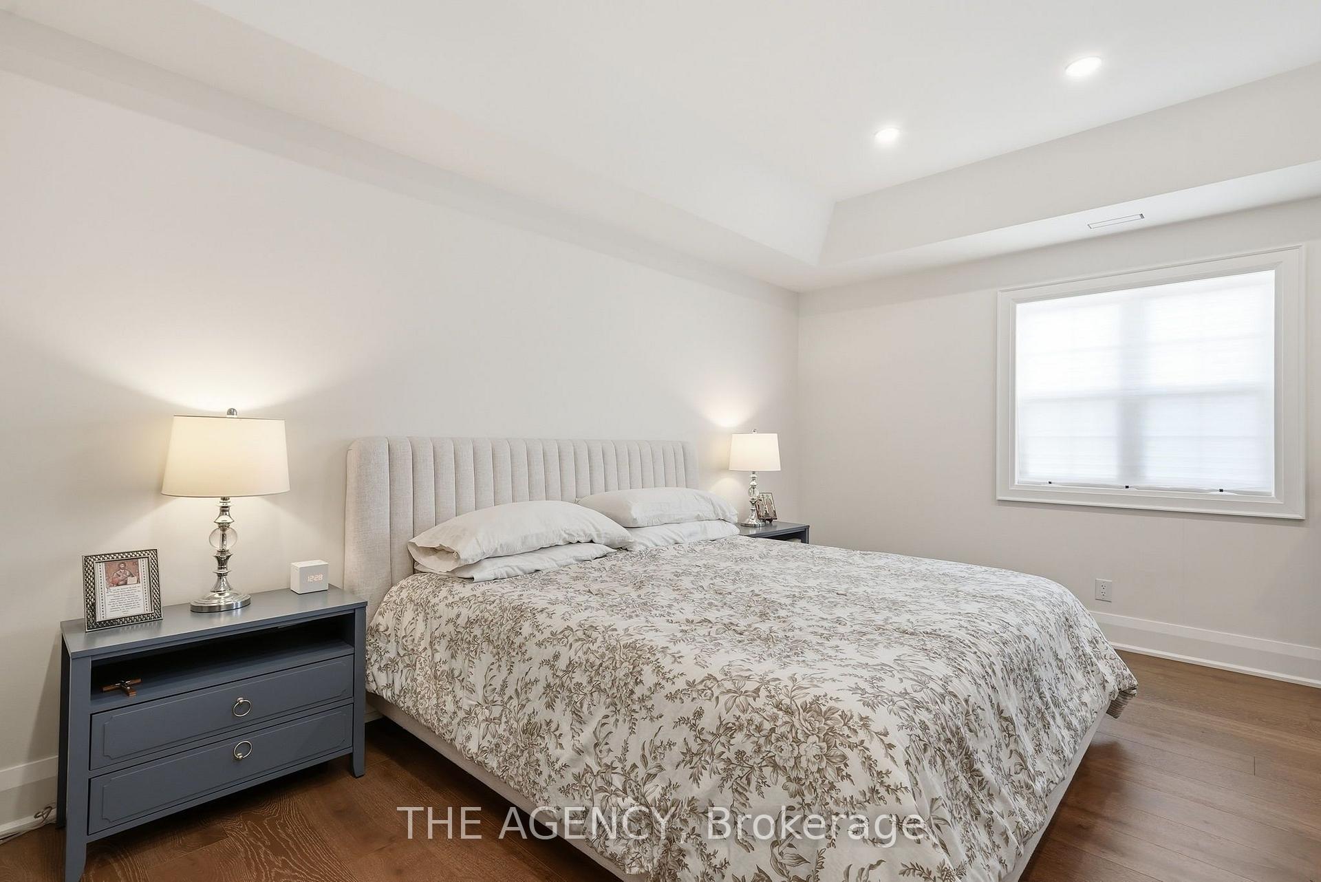 Photo 15 of 42 Berl Avenue, Etobicoke, Stonegate-Queensway — HOMEH