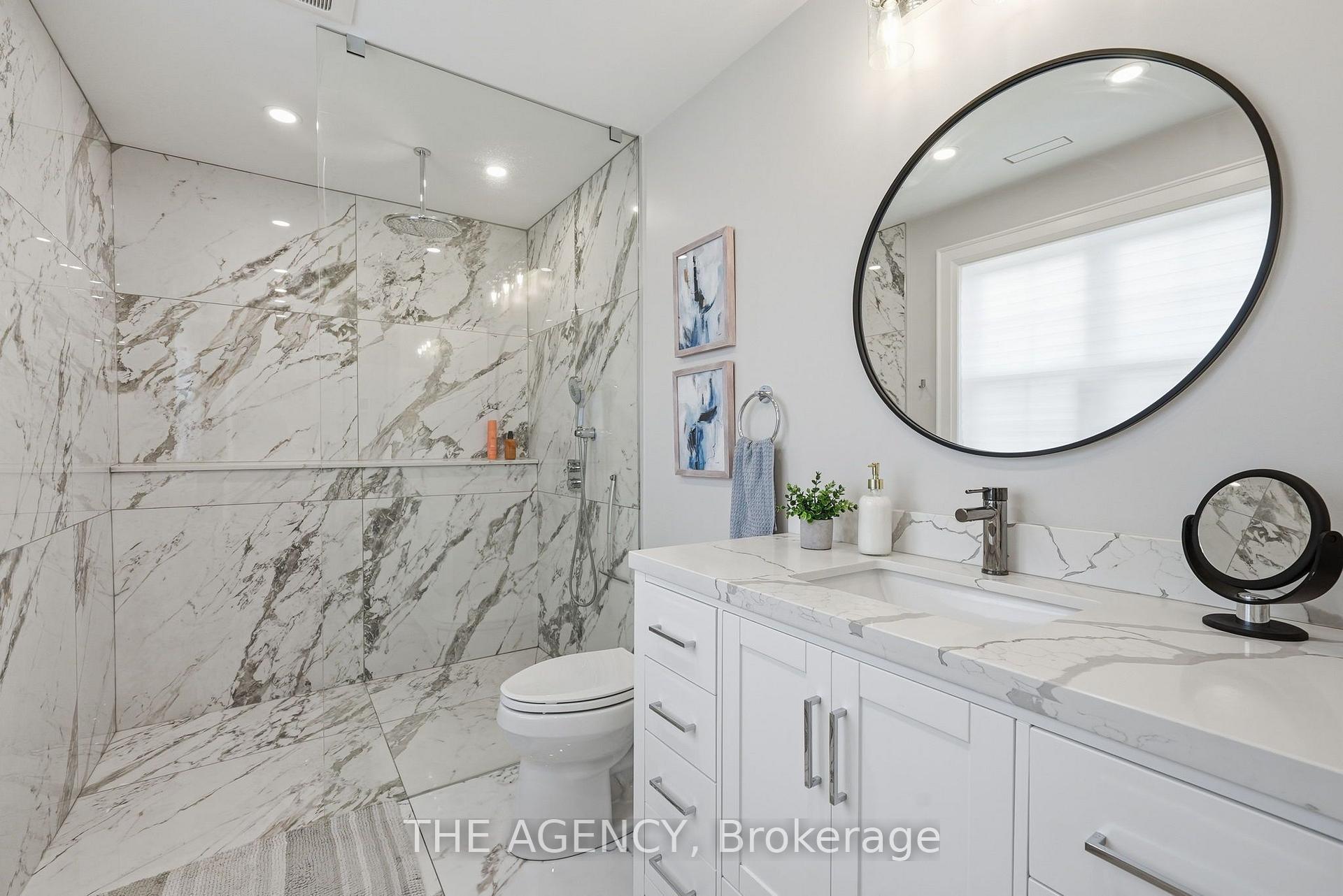 Photo 18 of 42 Berl Avenue, Etobicoke, Stonegate-Queensway — HOMEH