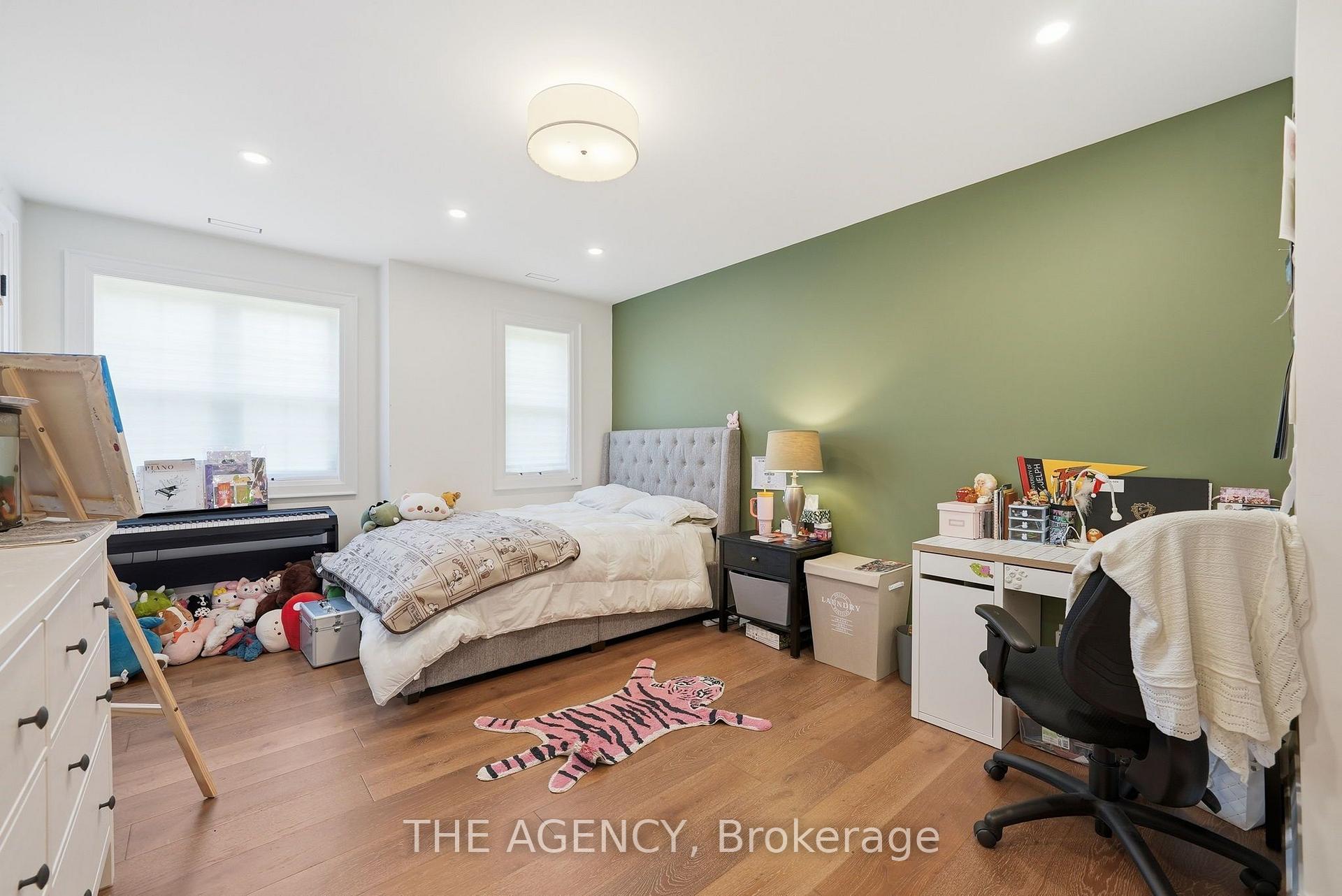 Photo 19 of 42 Berl Avenue, Etobicoke, Stonegate-Queensway — HOMEH